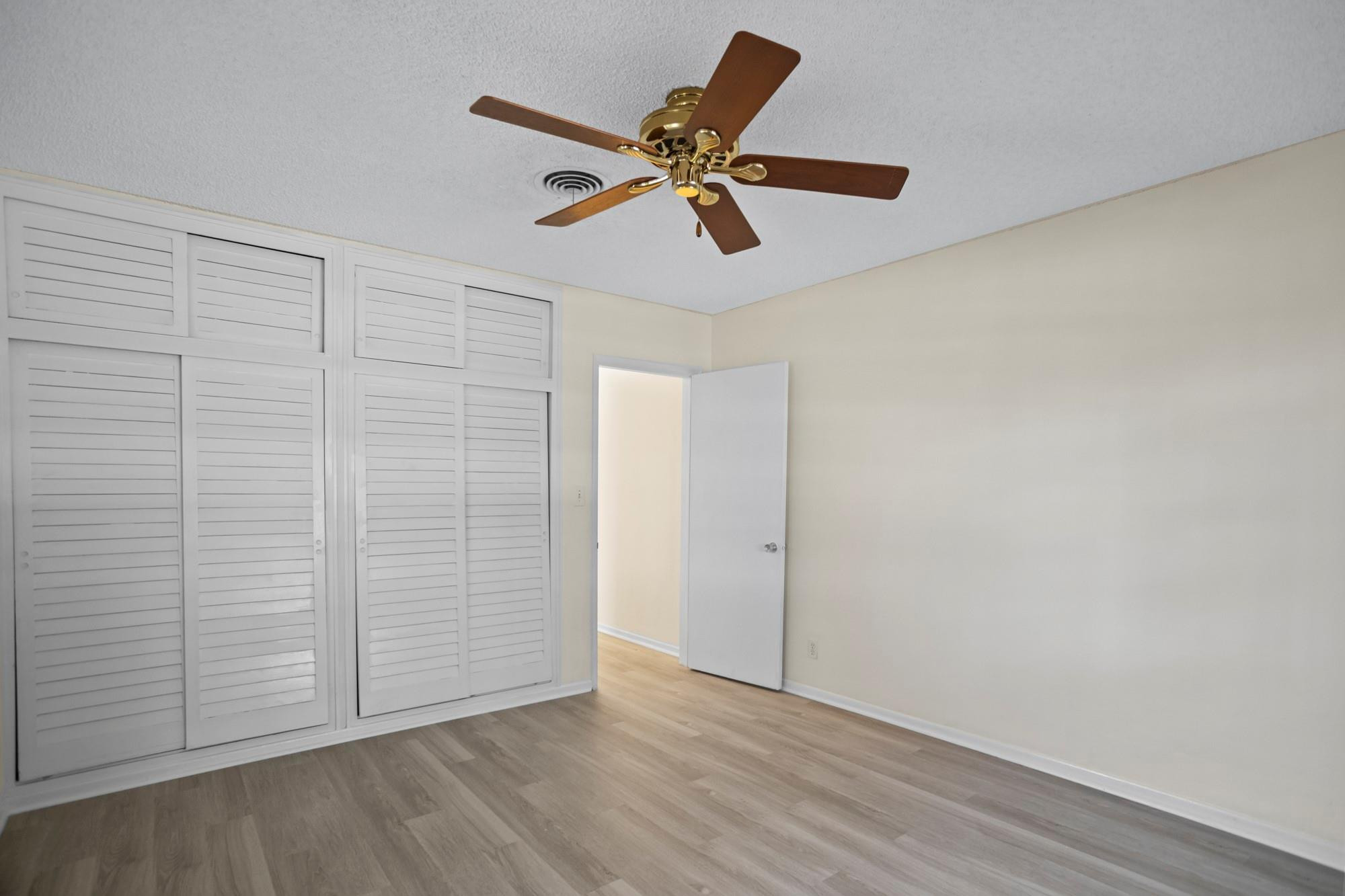 381 SE 14th Ave