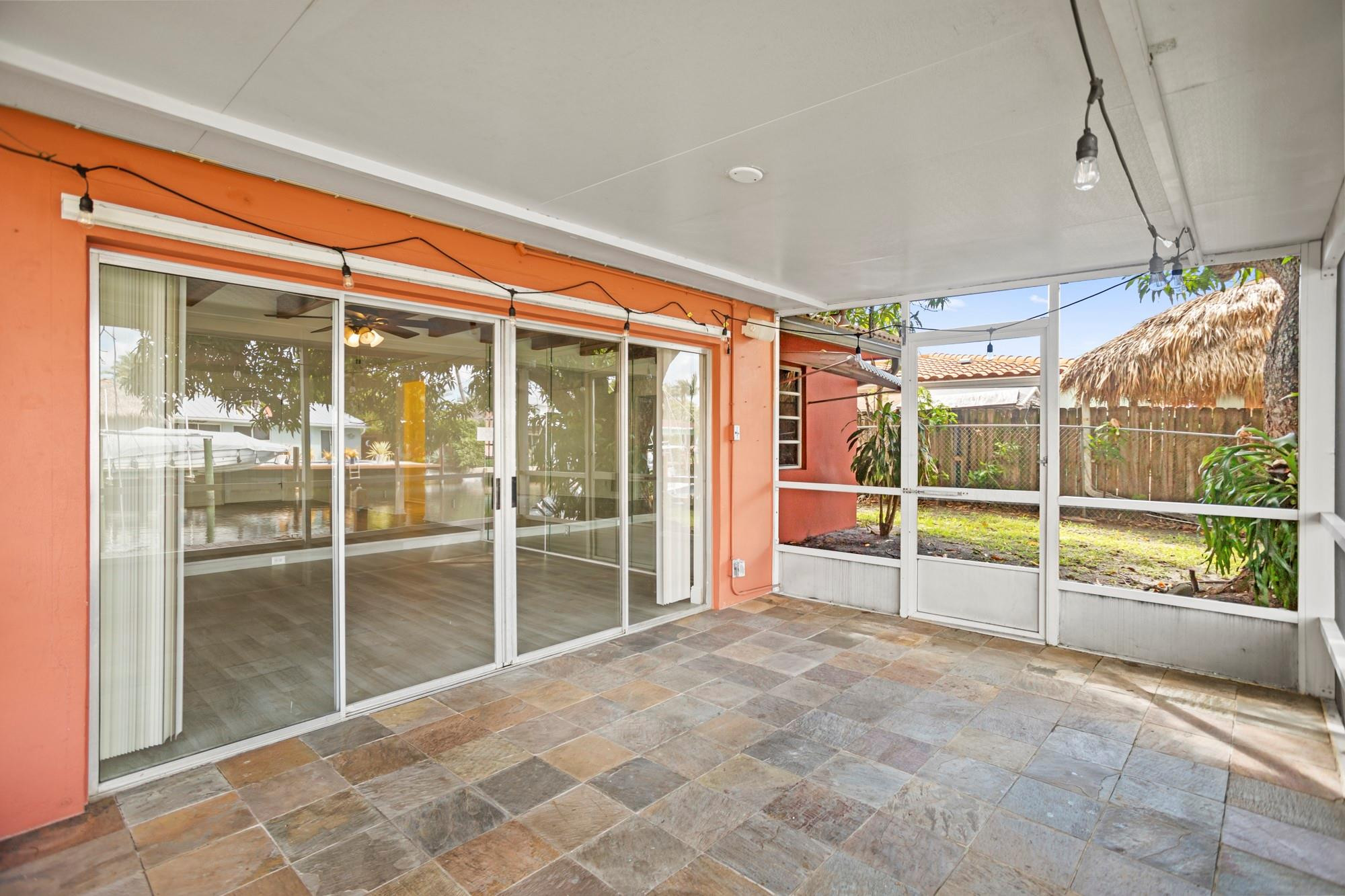 381 SE 14th Ave