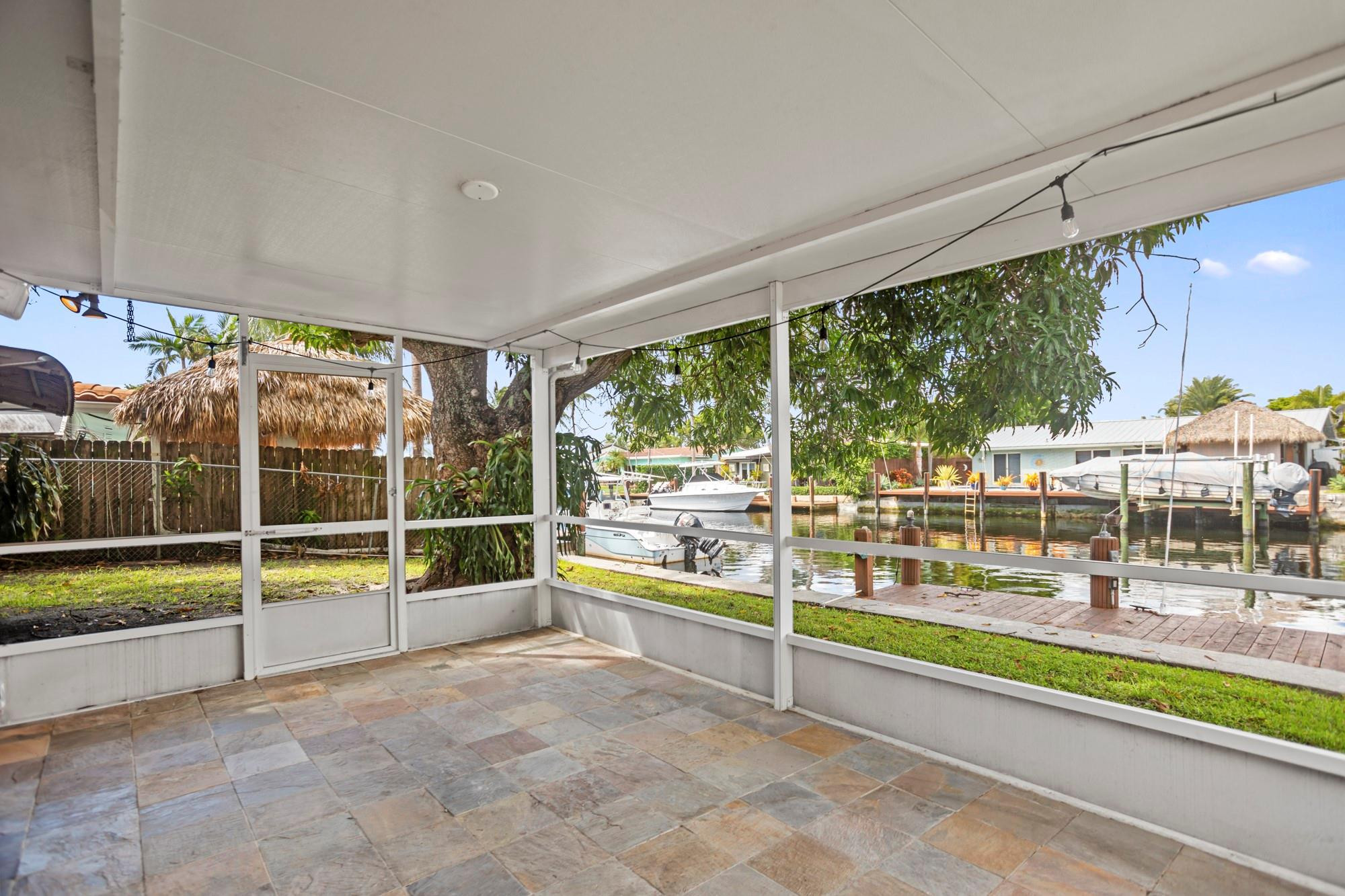 381 SE 14th Ave
