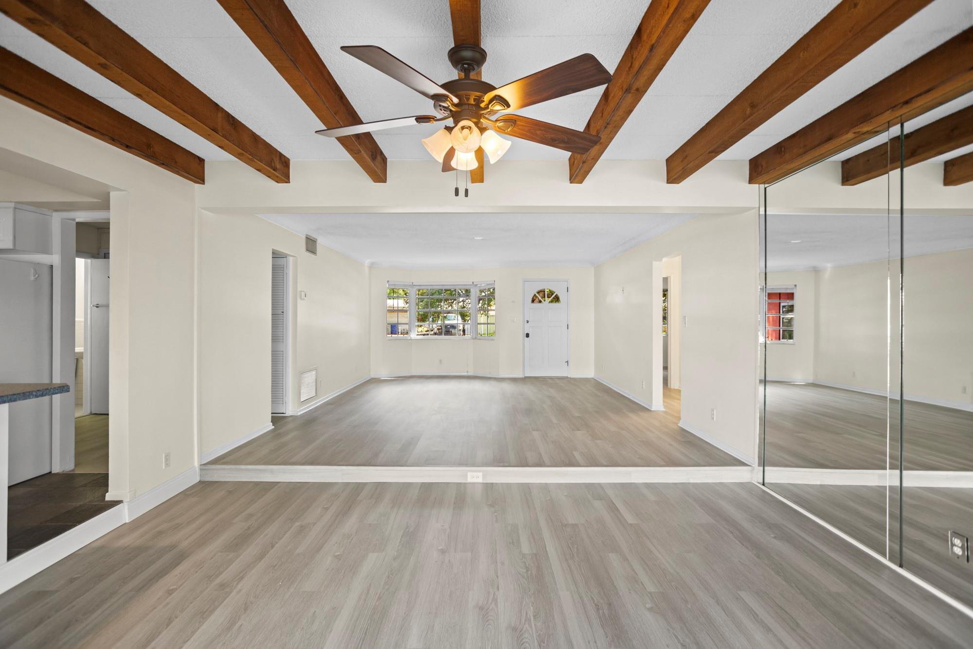 381 SE 14th Ave