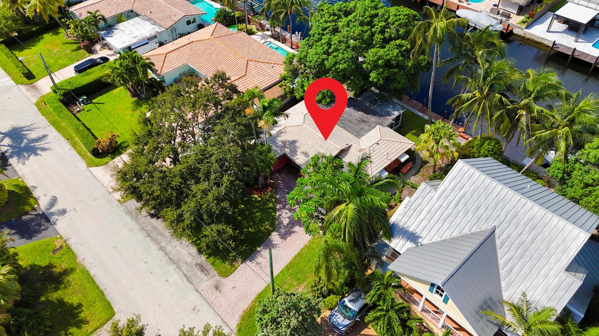 381 SE 14th Ave