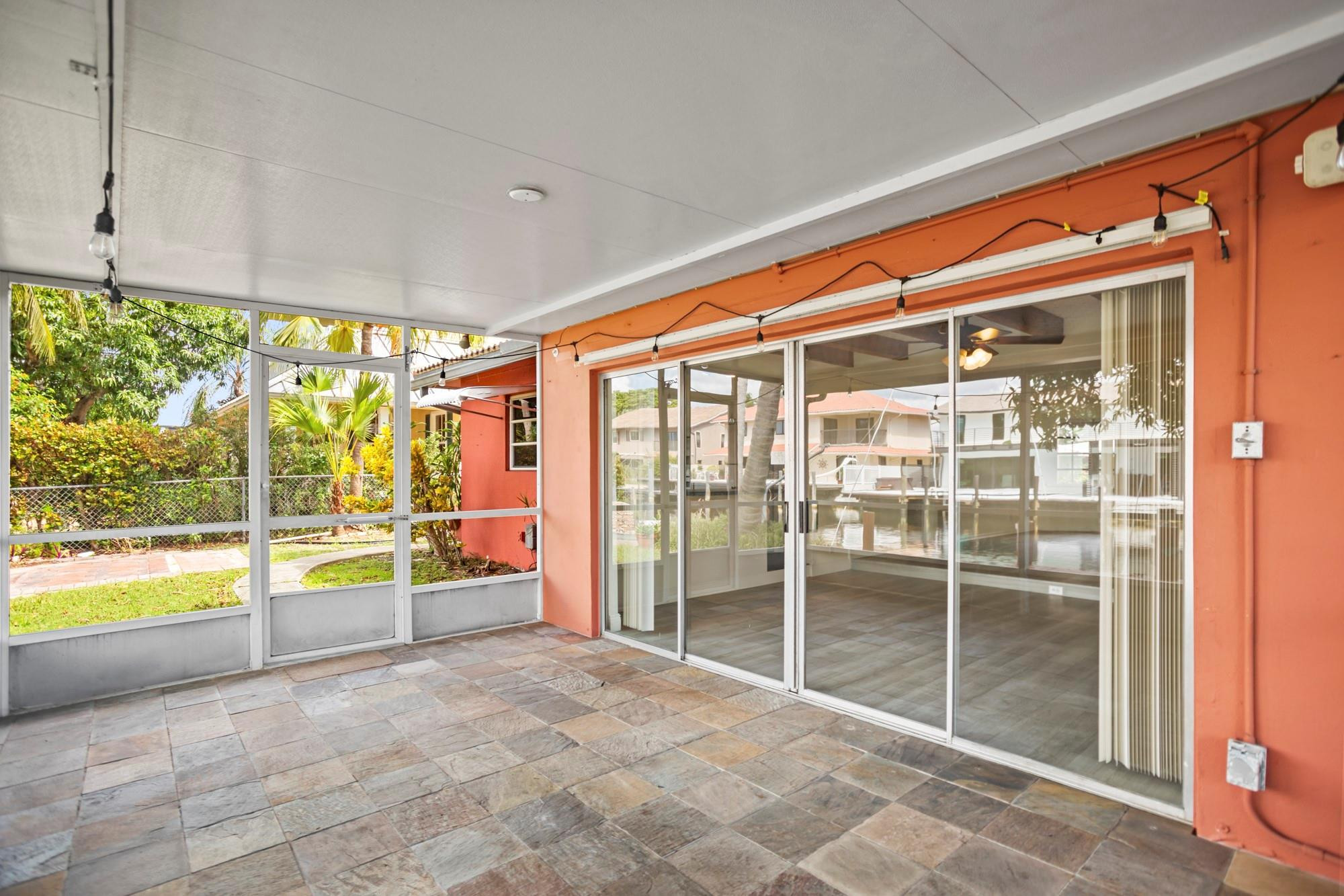 381 SE 14th Ave