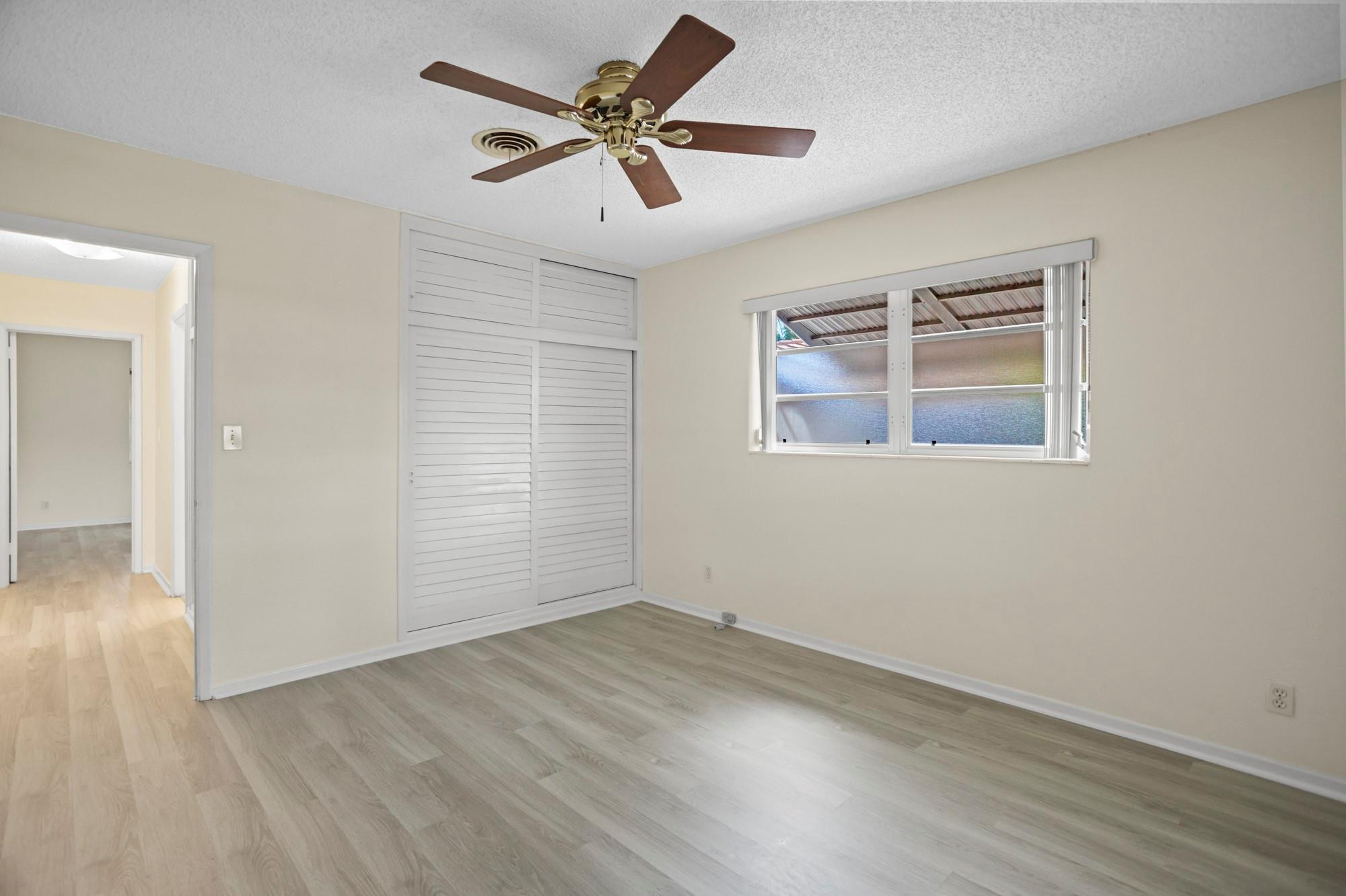 381 SE 14th Ave