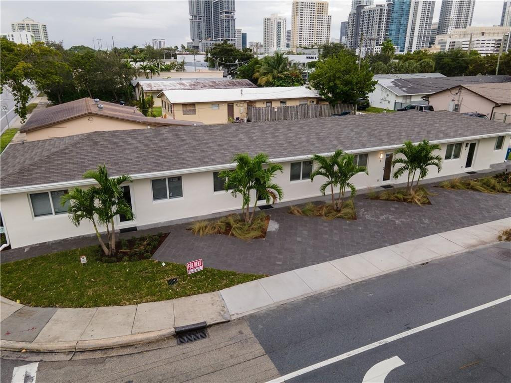 315 SW 7th St