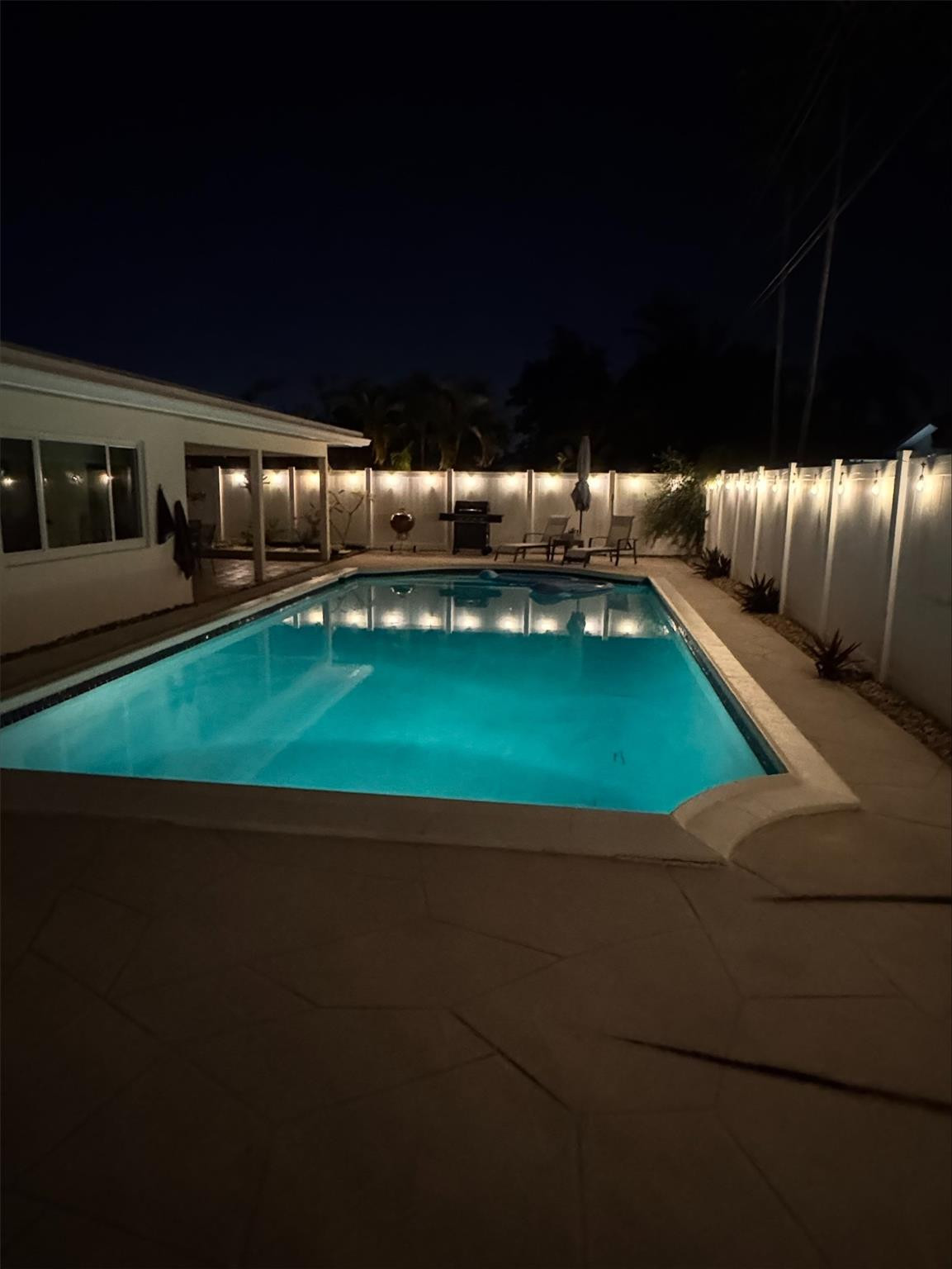 5750 NE 19th Ter