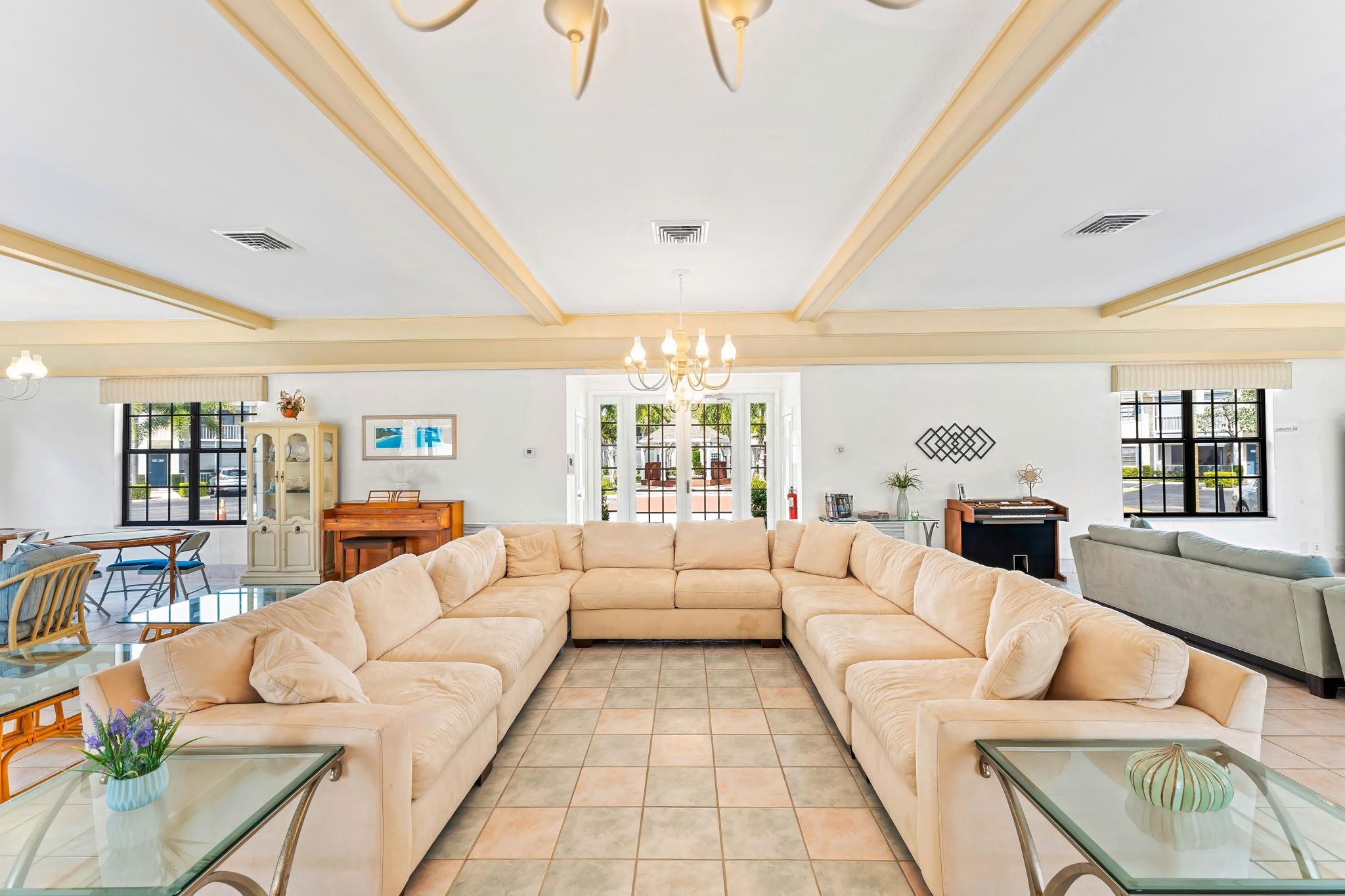 120 Cypress Club Dr 225