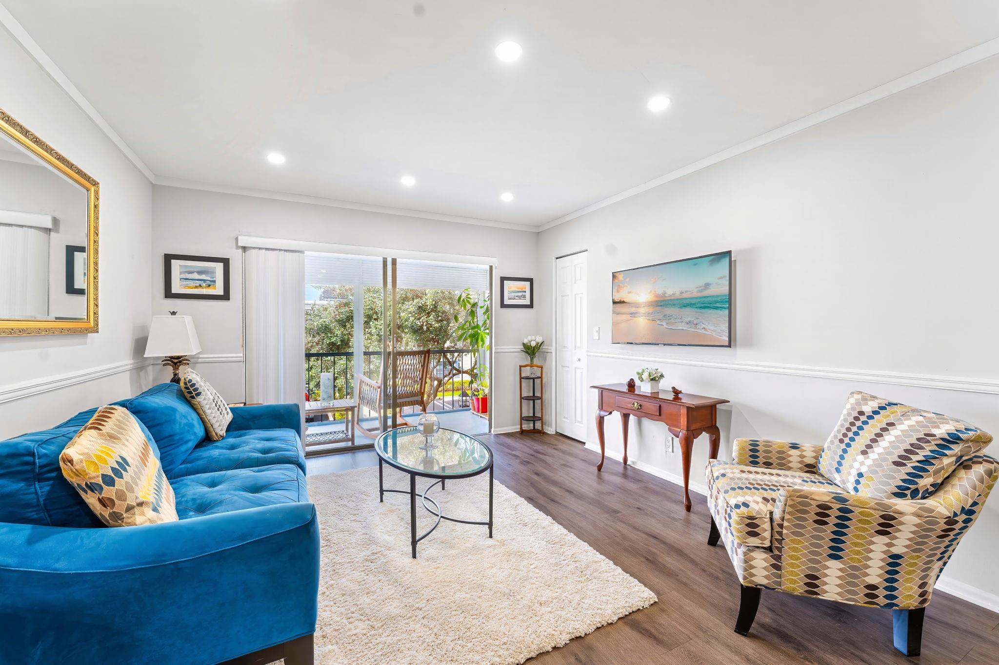 120 Cypress Club Dr 225