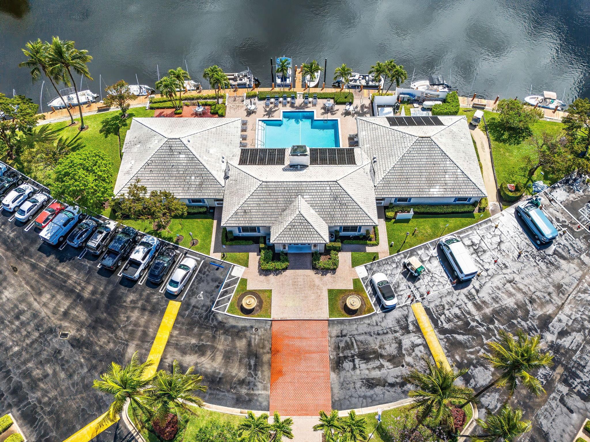 120 Cypress Club Dr 225
