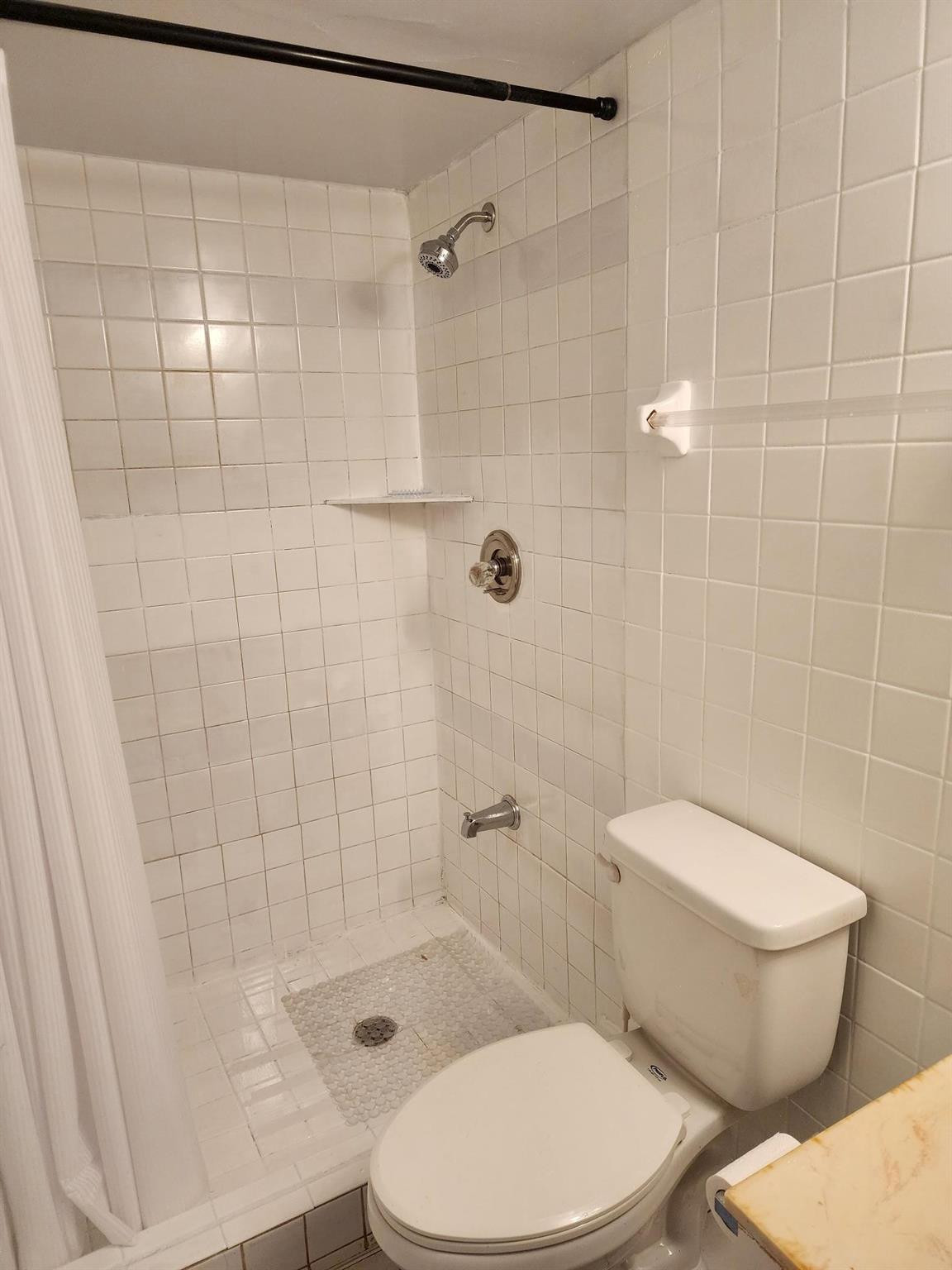 2301 NE 14th Street Cswy 203W