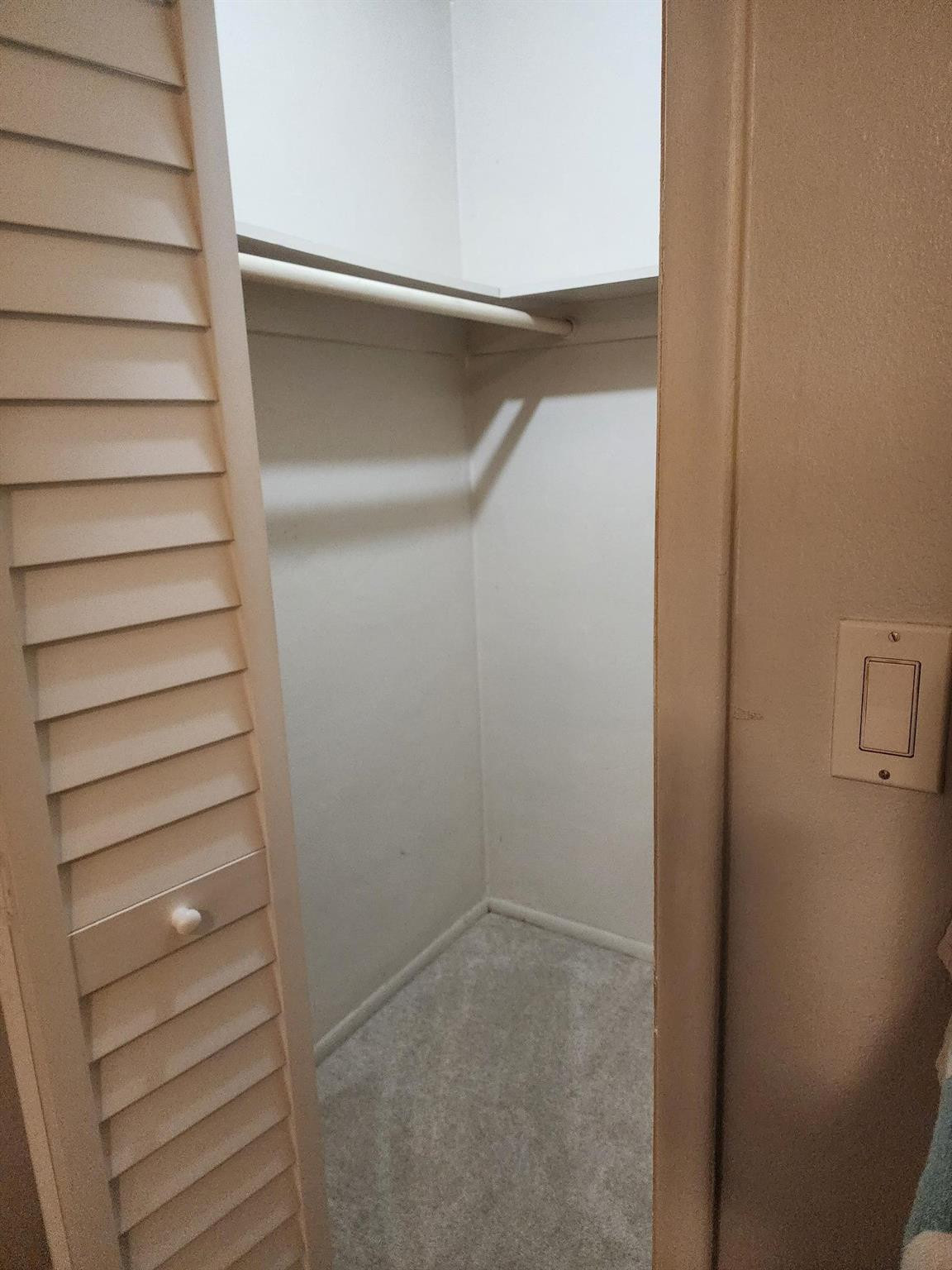 2301 NE 14th Street Cswy 203W