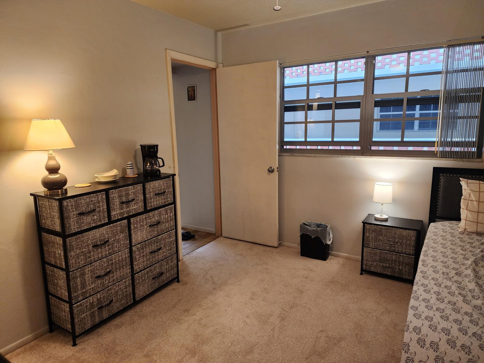 2301 NE 14th Street Cswy 203W