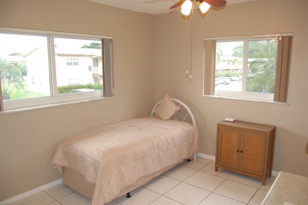 7205 NW 5th Pl 201