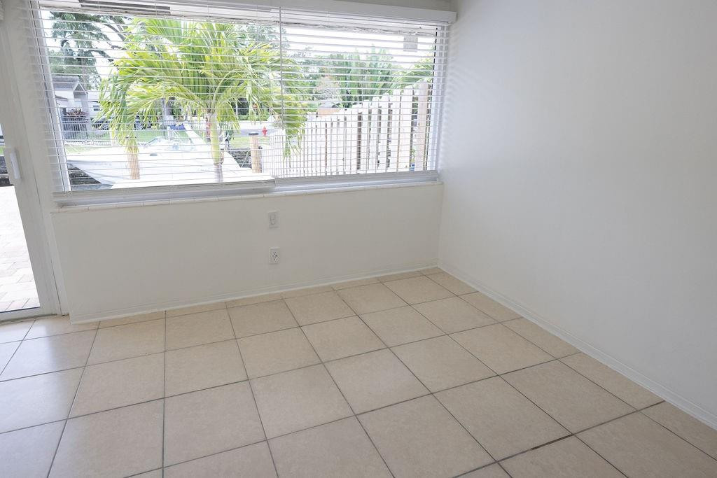930 Orange Isle