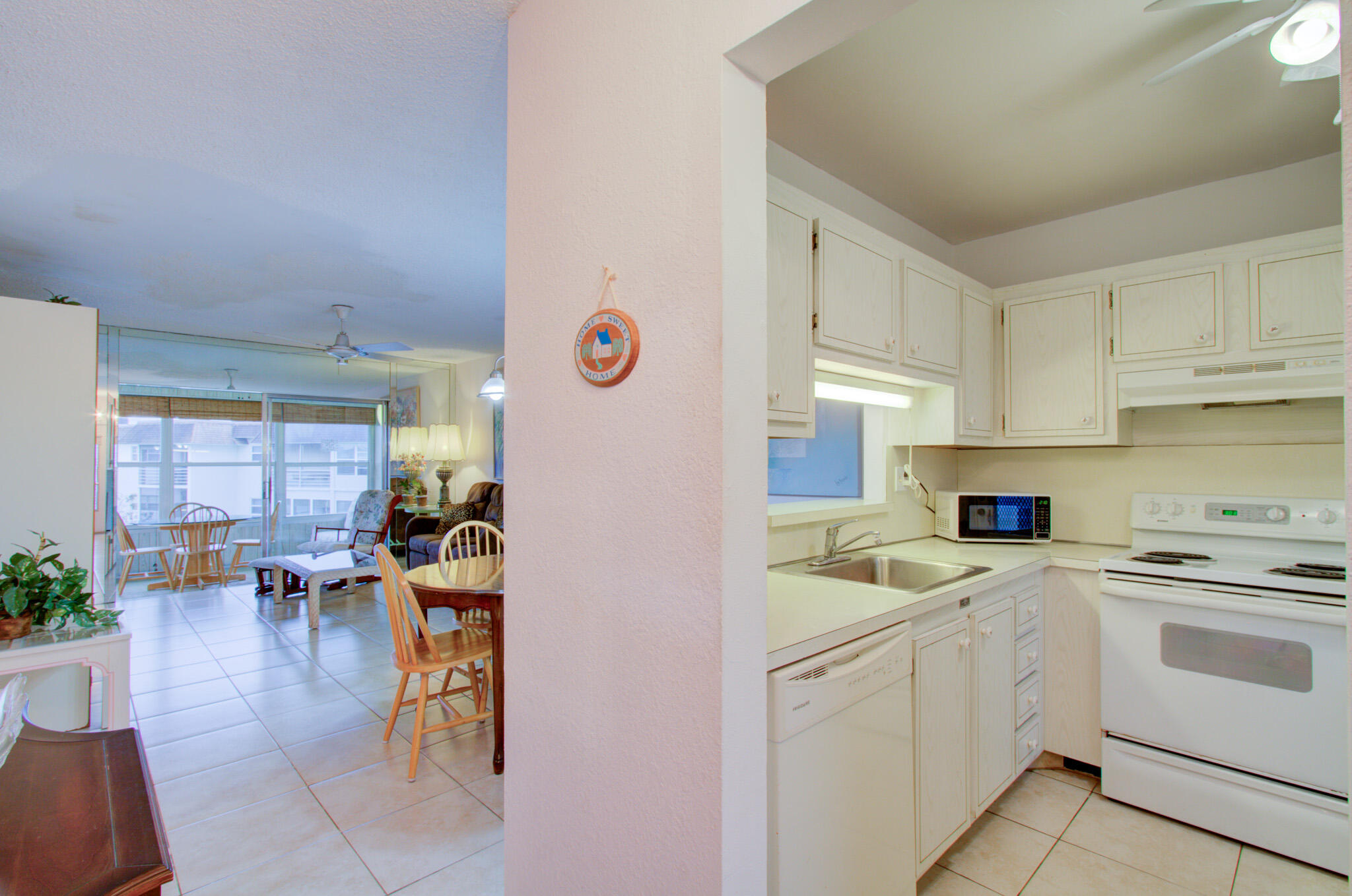 3500 NW 48th 615