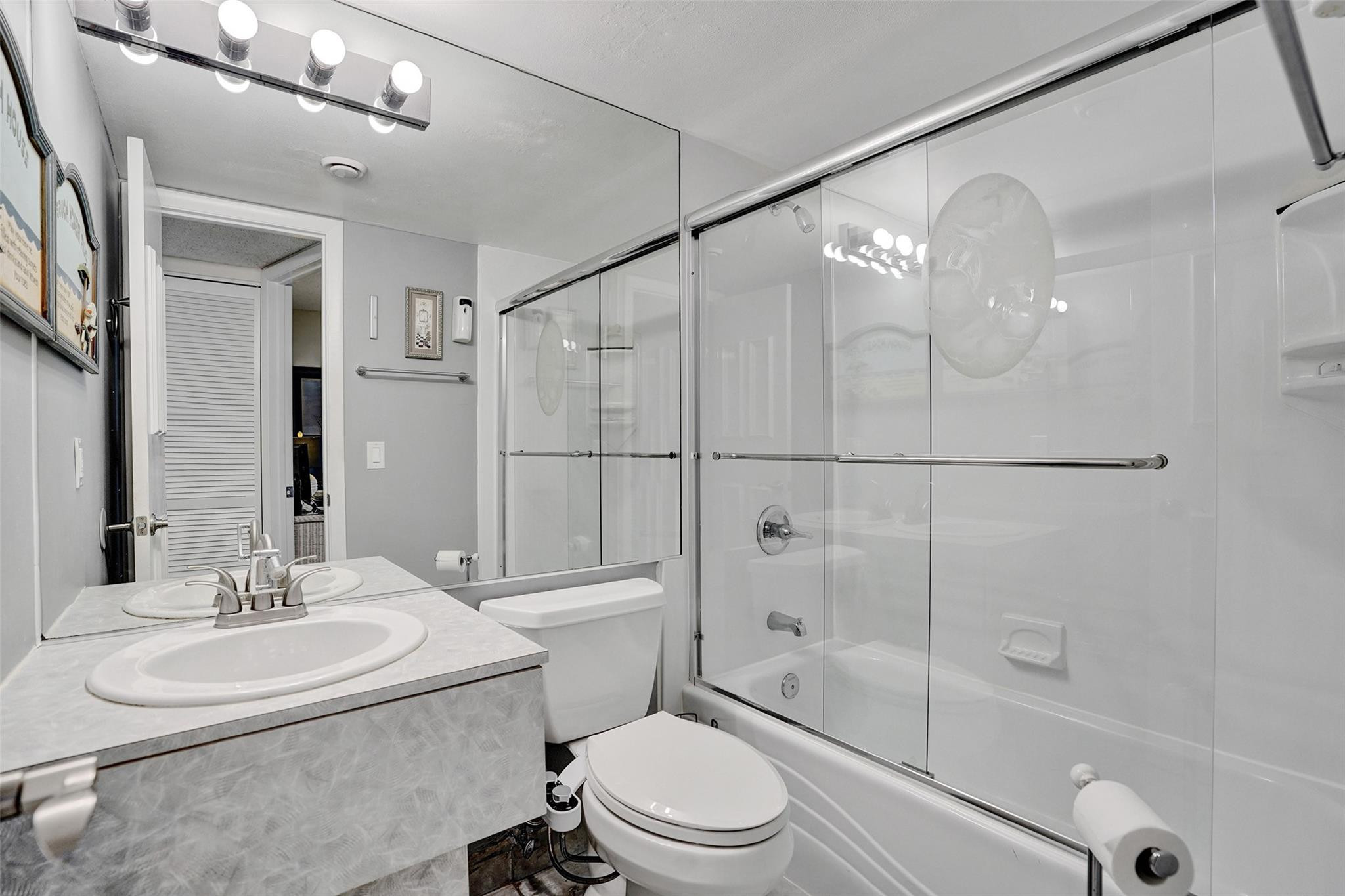 1391 S Ocean Boulevard 309