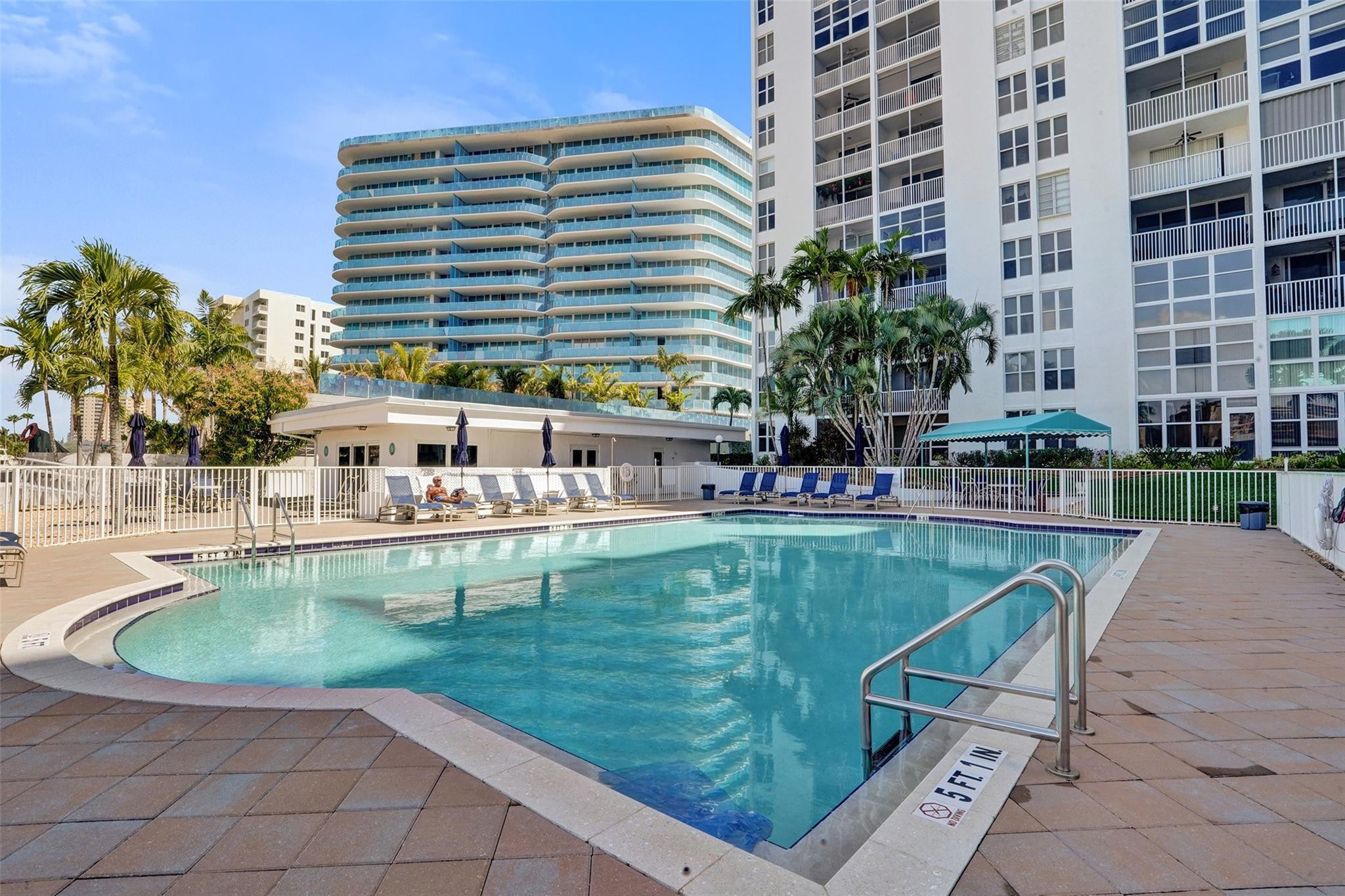1391 S Ocean Boulevard 309