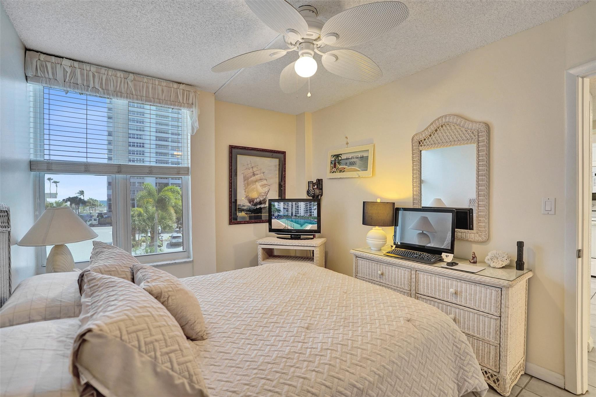 1391 S Ocean Boulevard 309