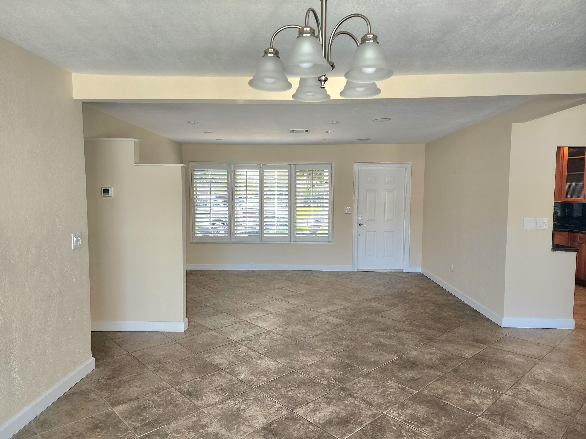 191 SE 9th Court