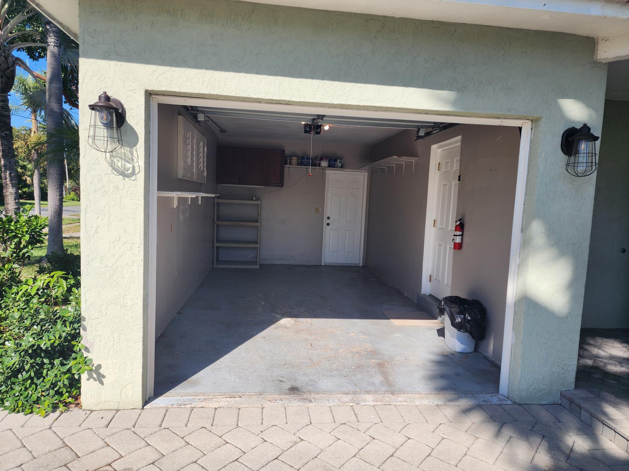191 SE 9th Court