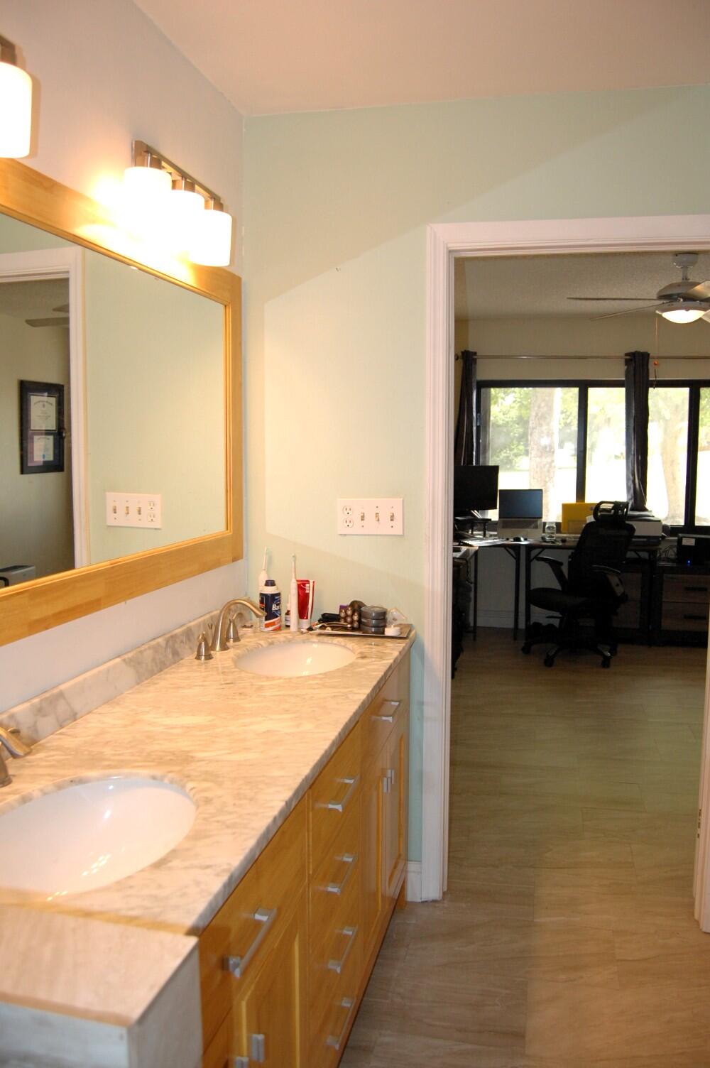 6450 Pinehurst Circle