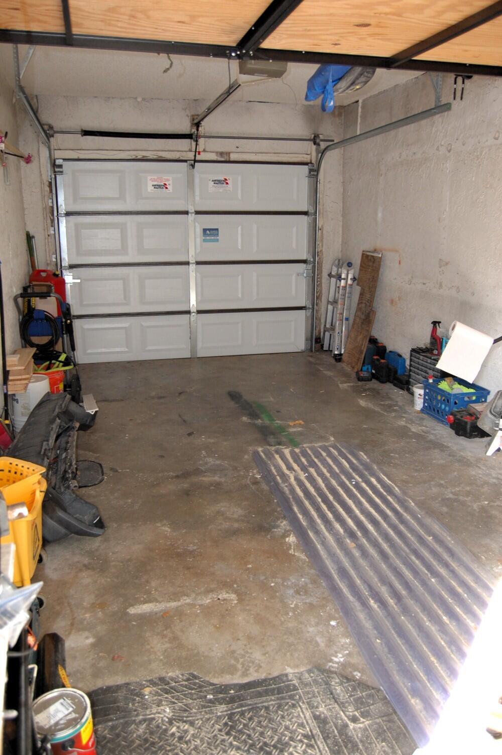 6450 Pinehurst Circle