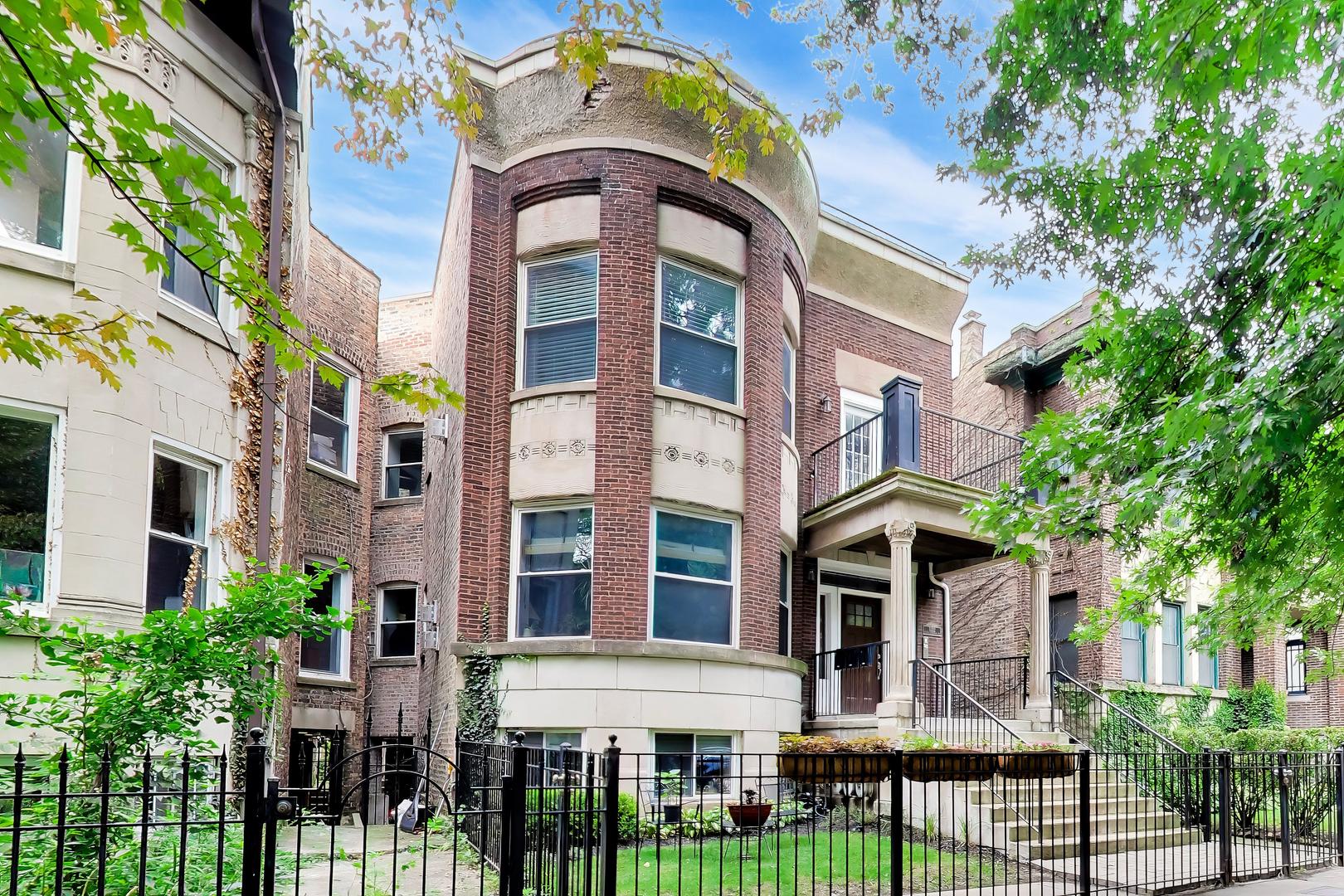 5312 S Woodlawn Avenue Unit: 3
