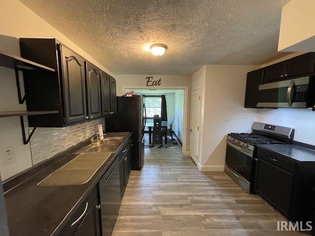 916 Birchwood Avenue