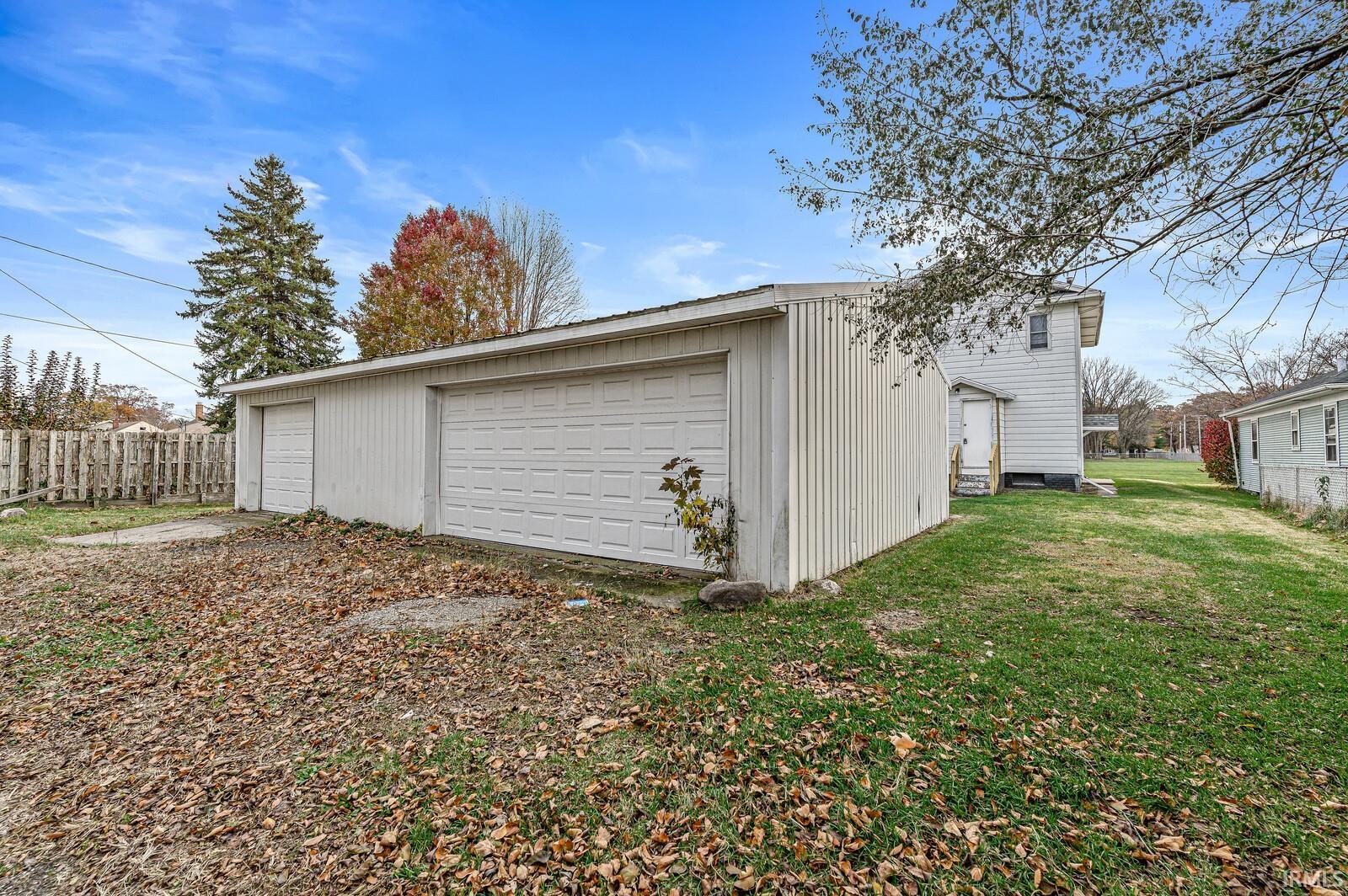 2525 Westmoor Street