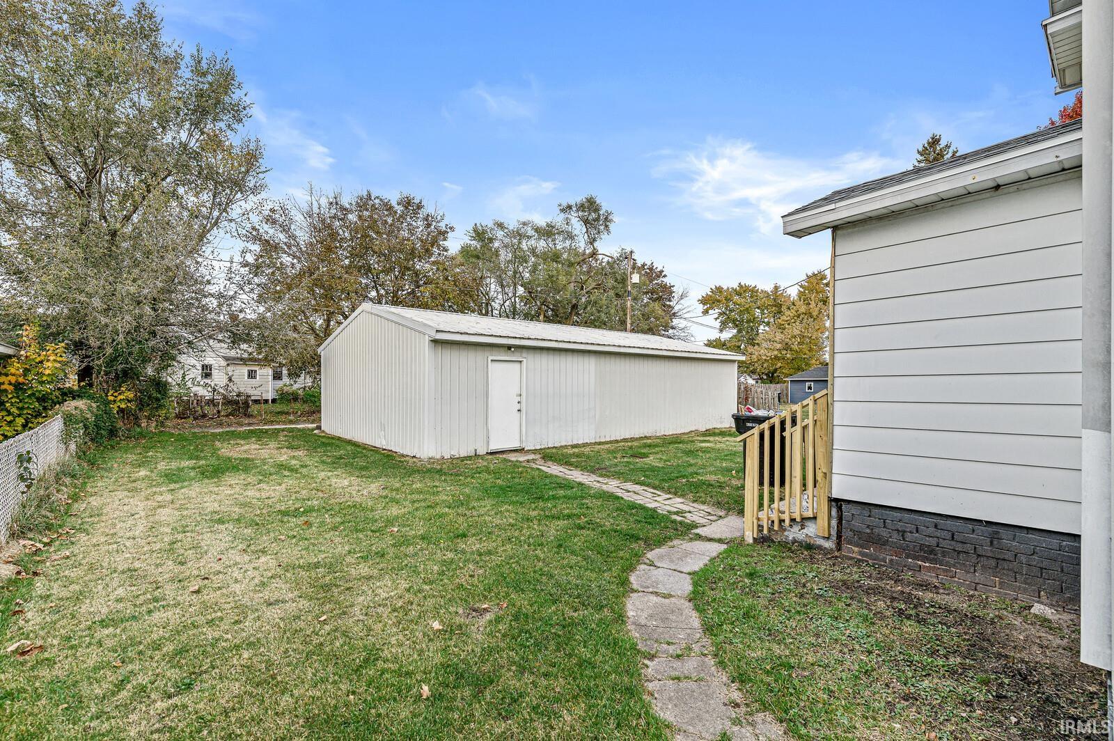 2525 Westmoor Street