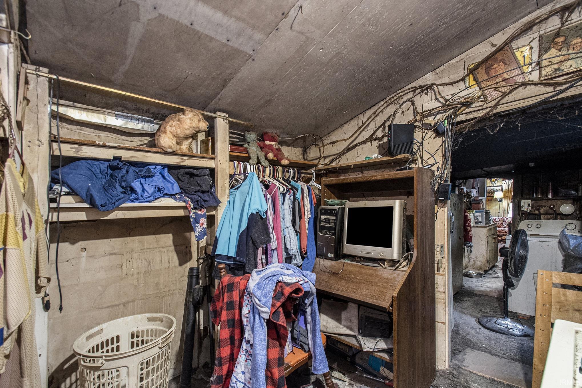 57551 Woodrow Street