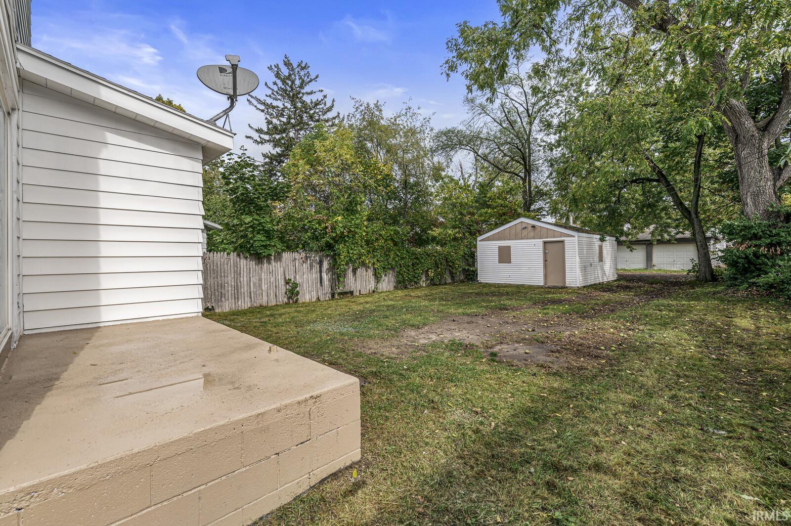 1142 N Brookfield Street