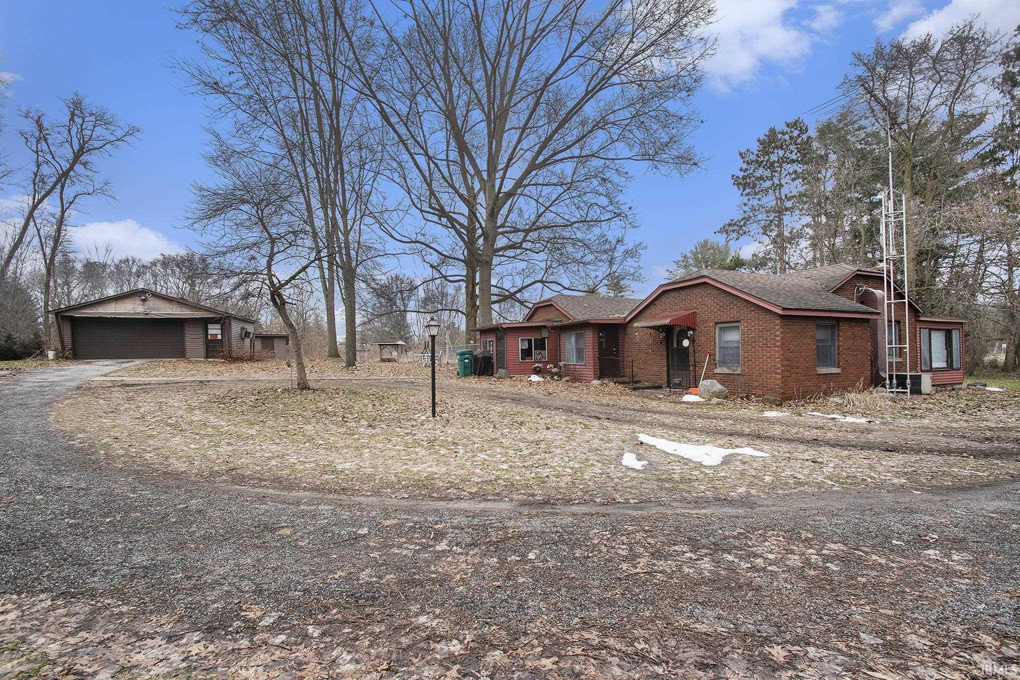 57481 Crumstown Highway