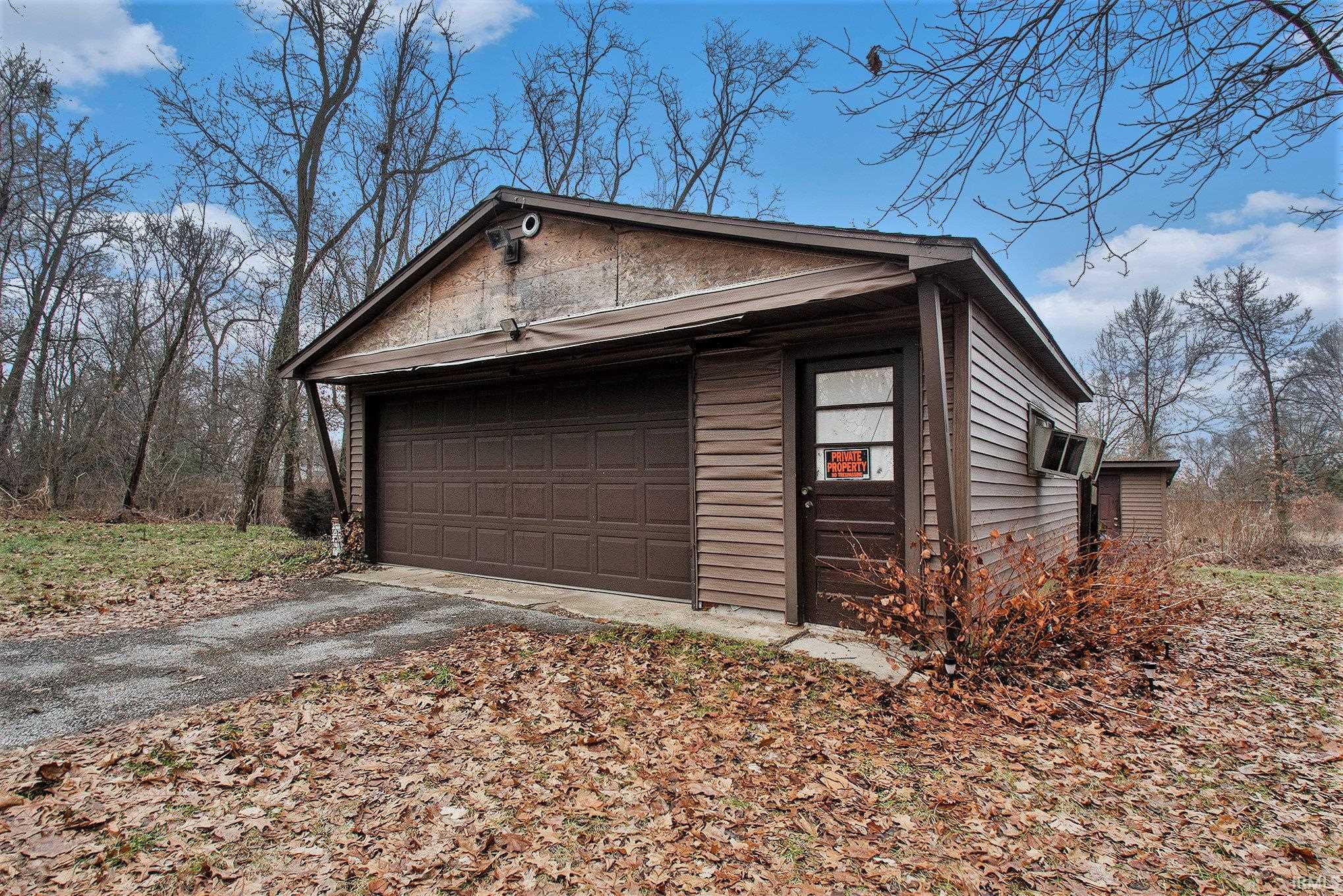 57481 Crumstown Highway