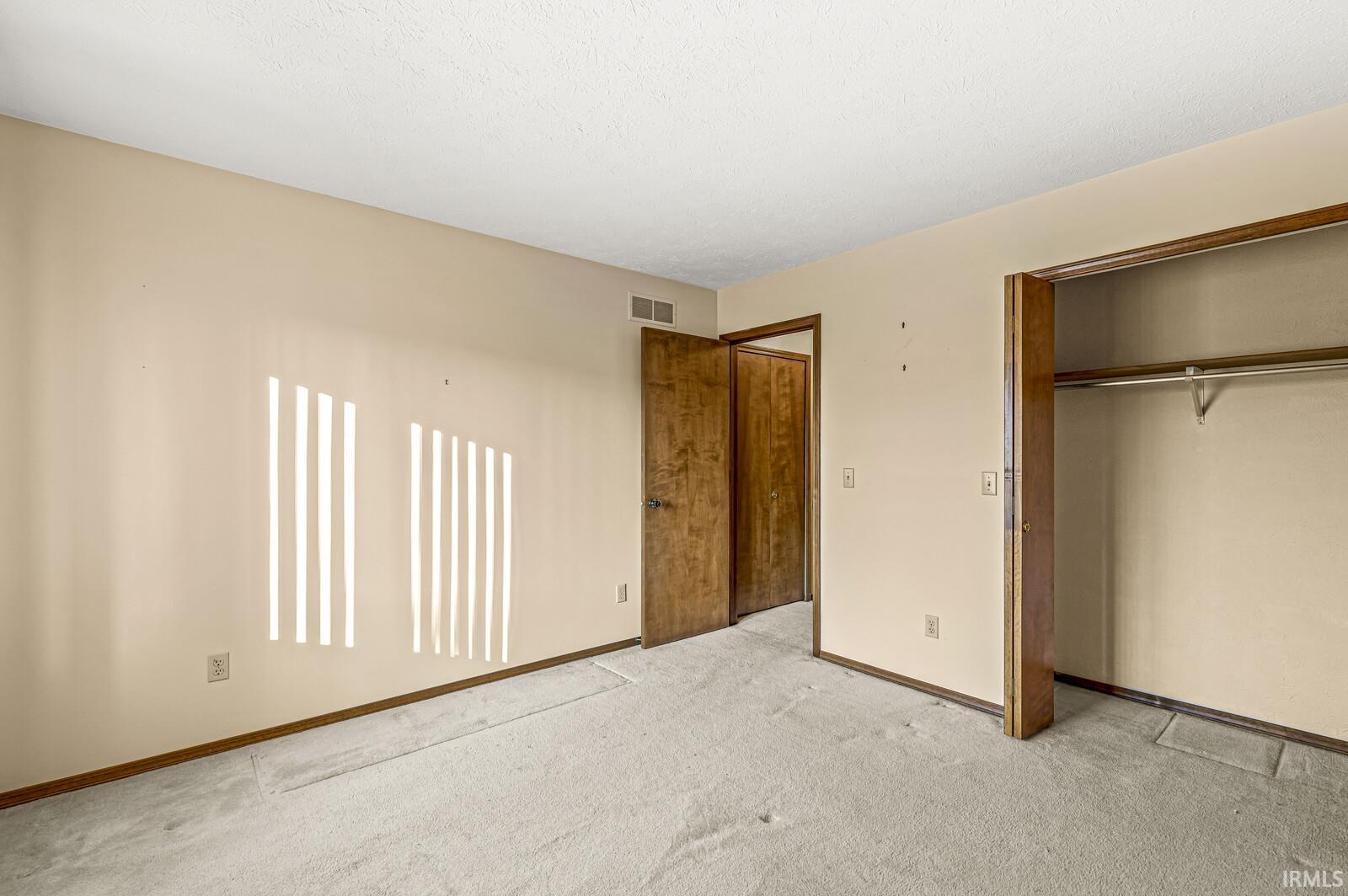 1734 Lowell Wood West