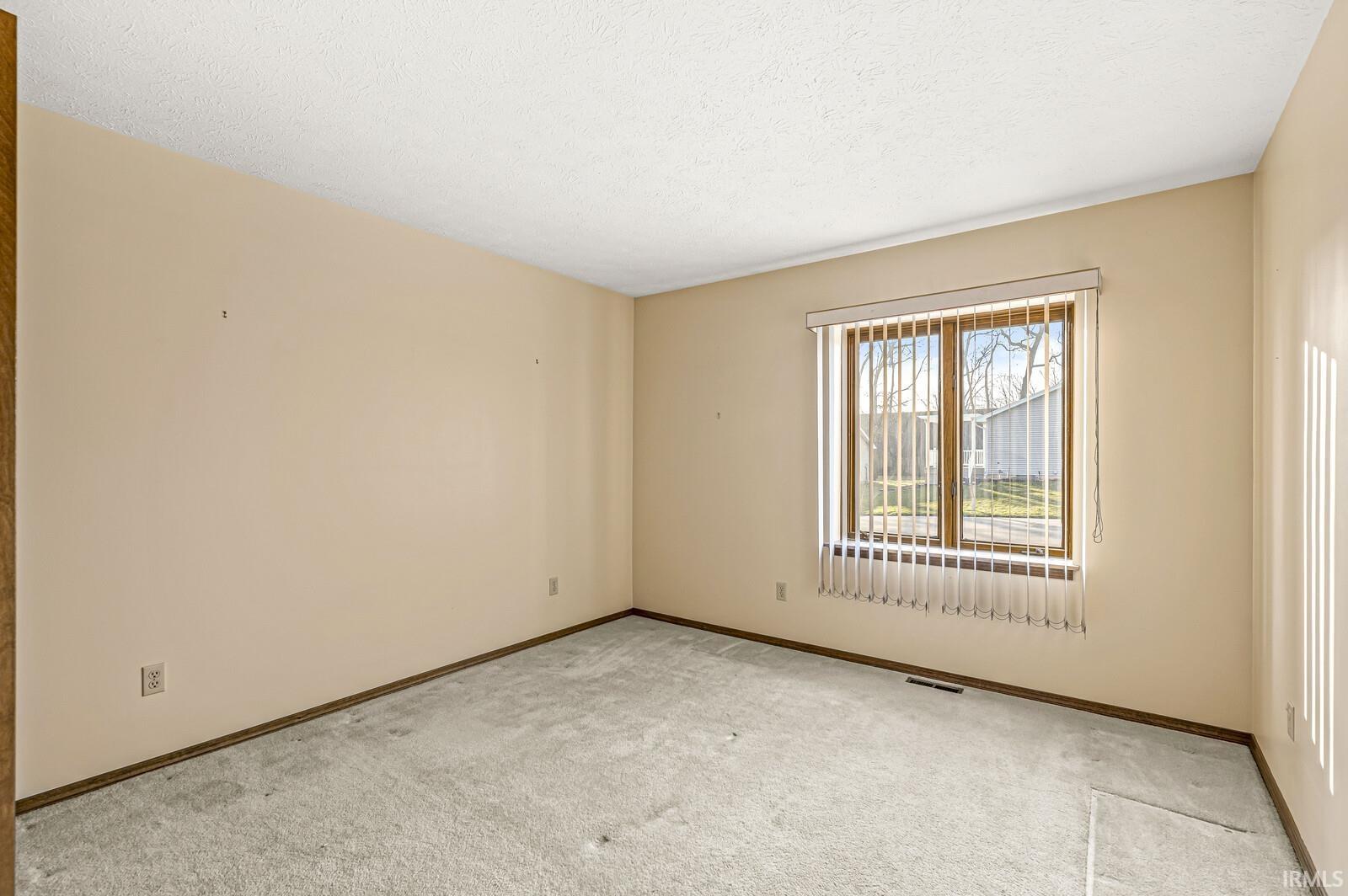 1734 Lowell Wood West