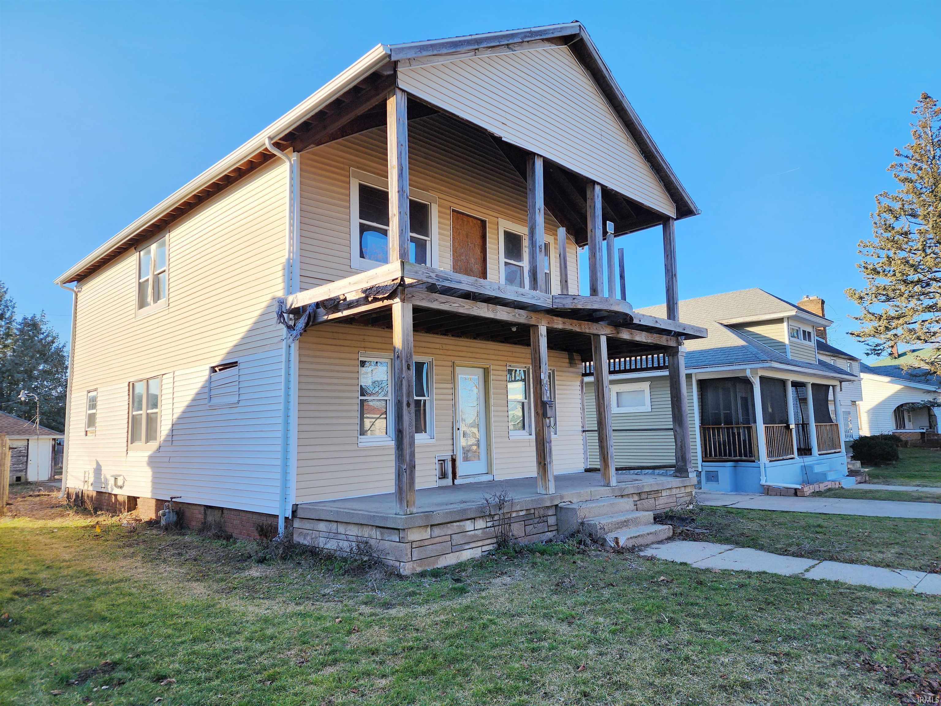 1629 S Walnut Street