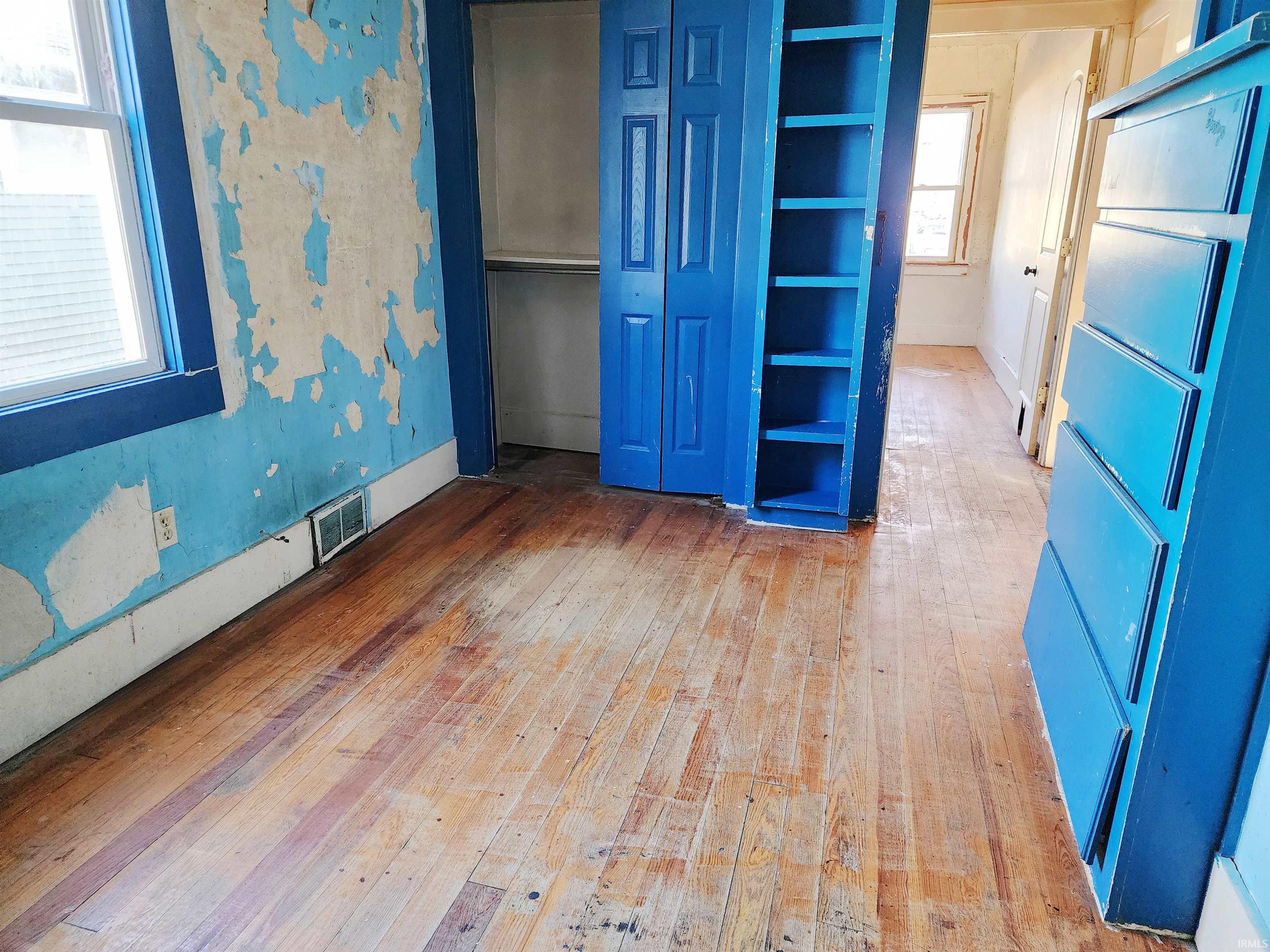 1629 S Walnut Street