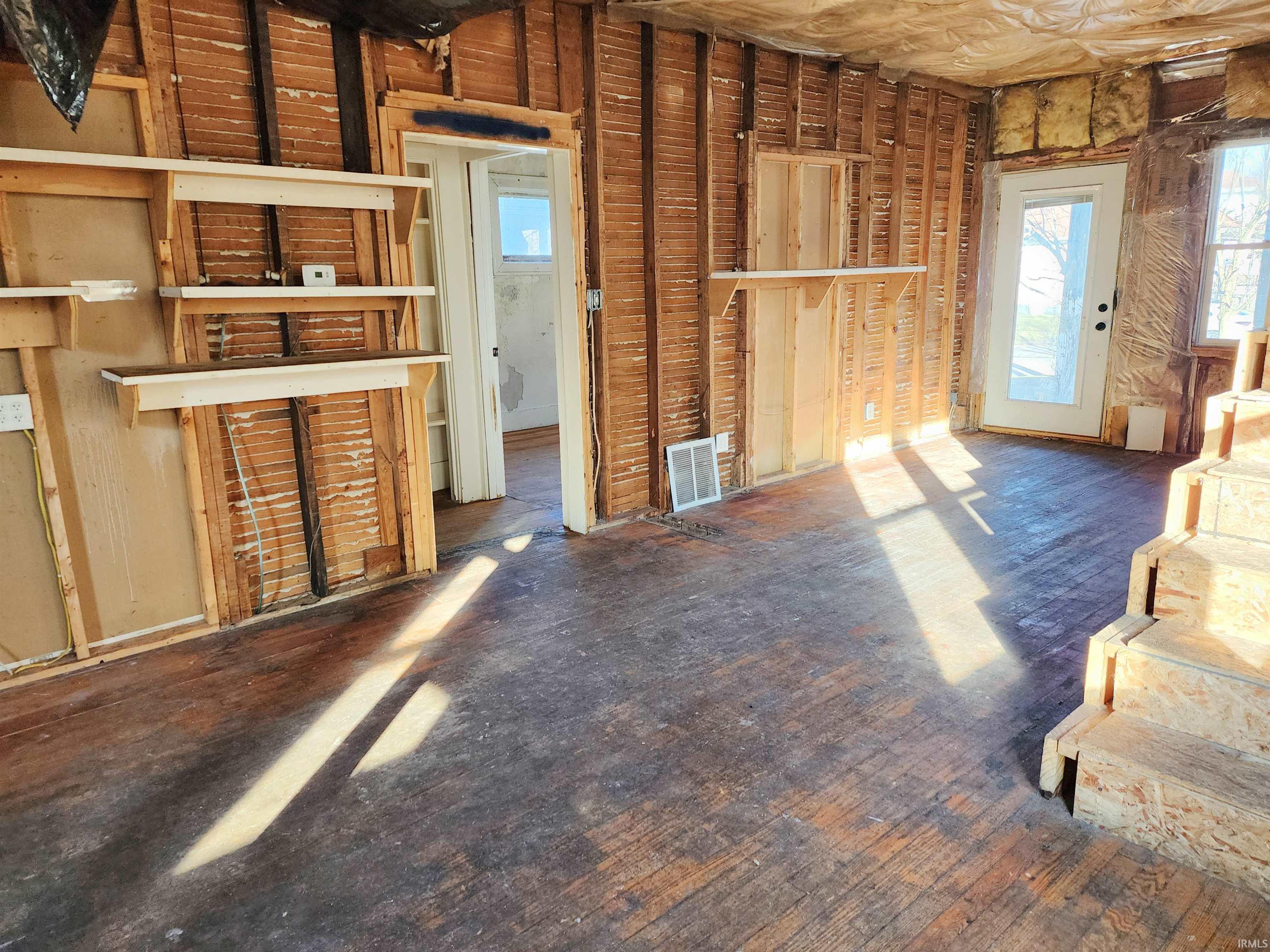 1629 S Walnut Street