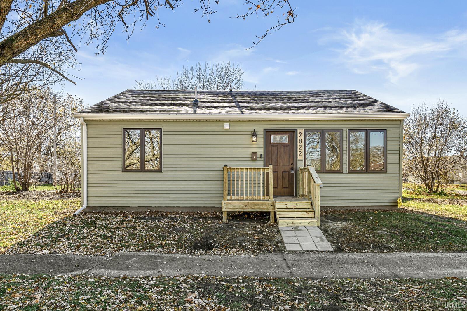 2822 W Dunham Street