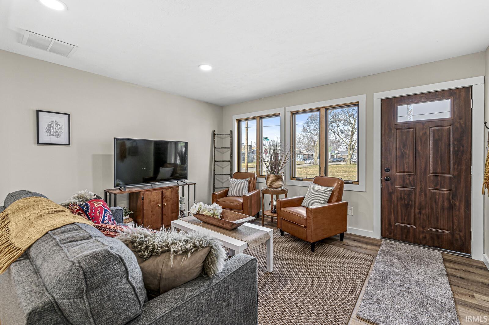 2822 W Dunham Street