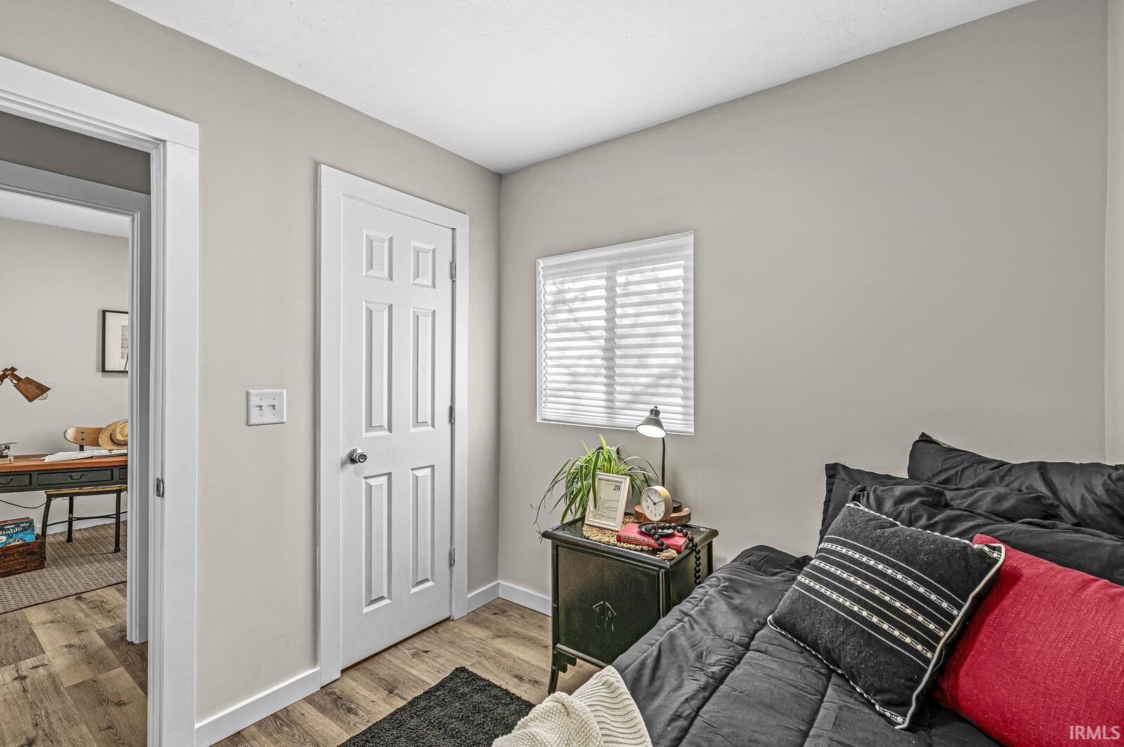 2822 W Dunham Street