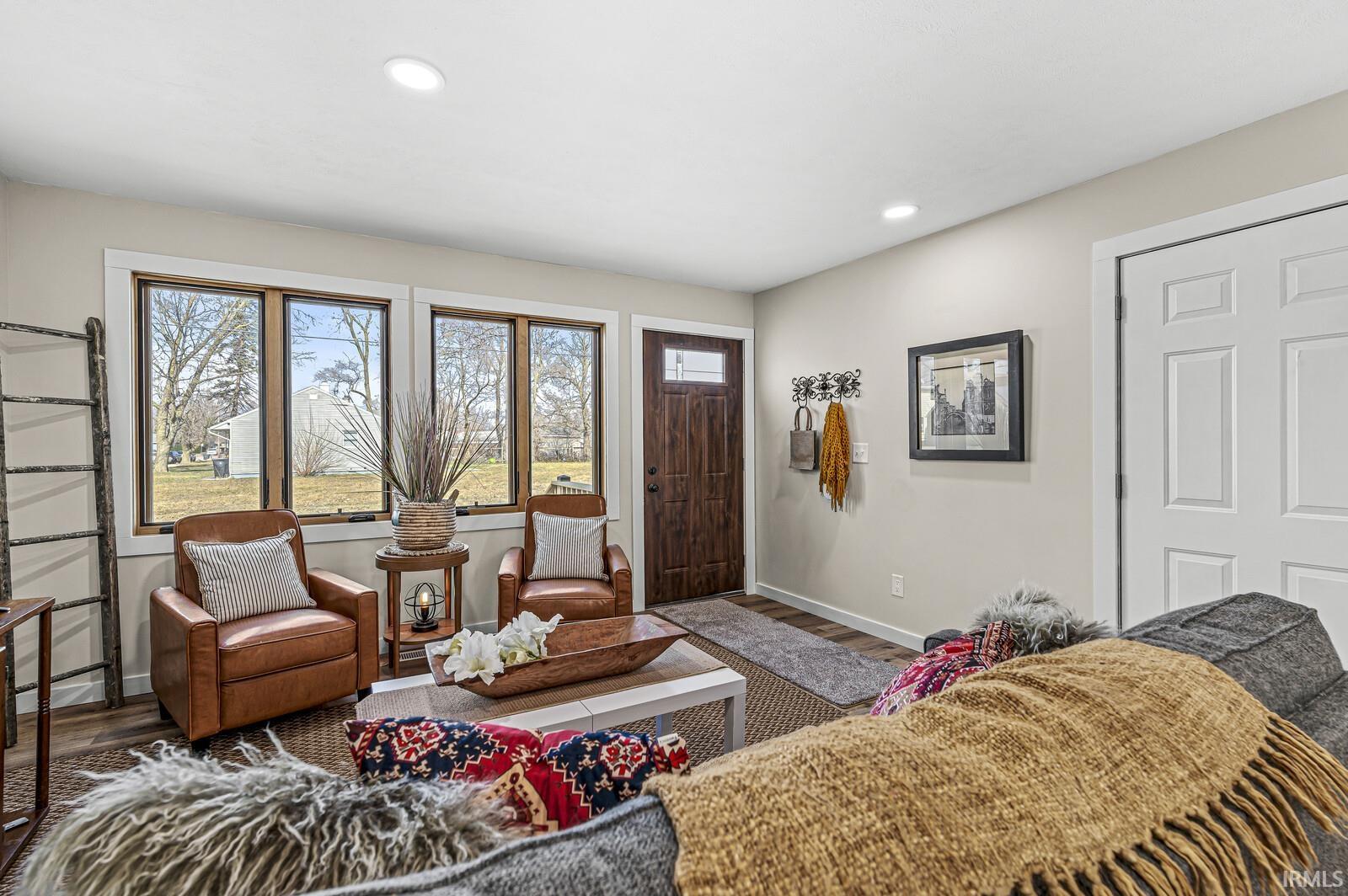 2822 W Dunham Street