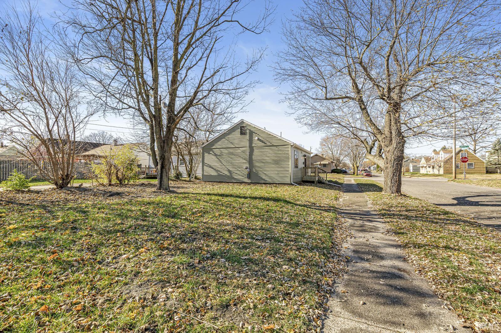 2822 W Dunham Street