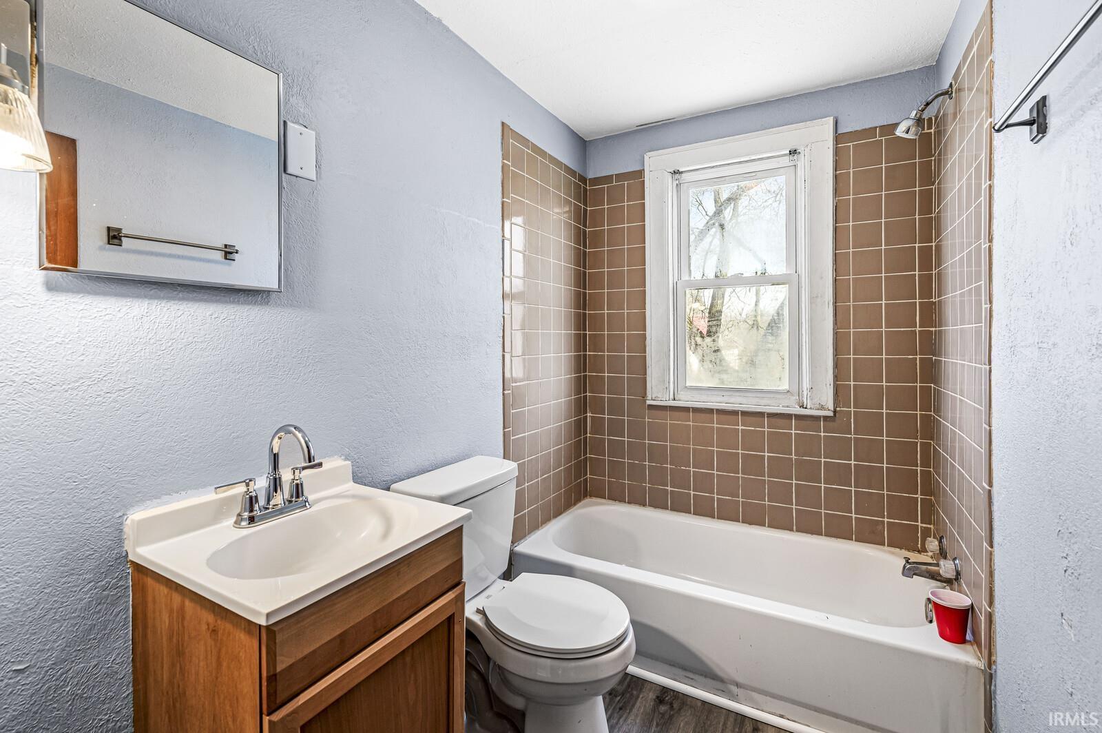 2413 Fredrickson Street