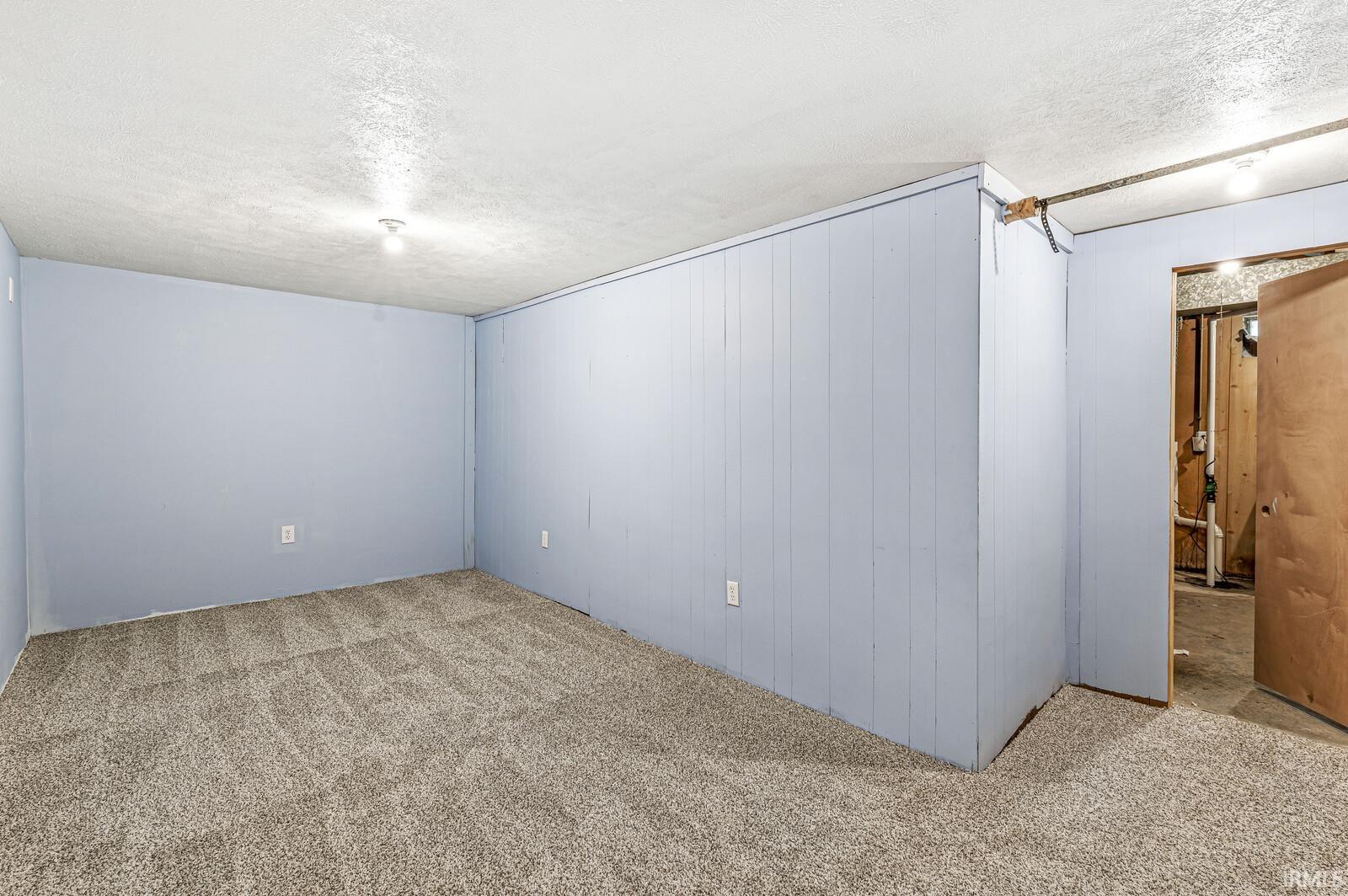 2413 Fredrickson Street