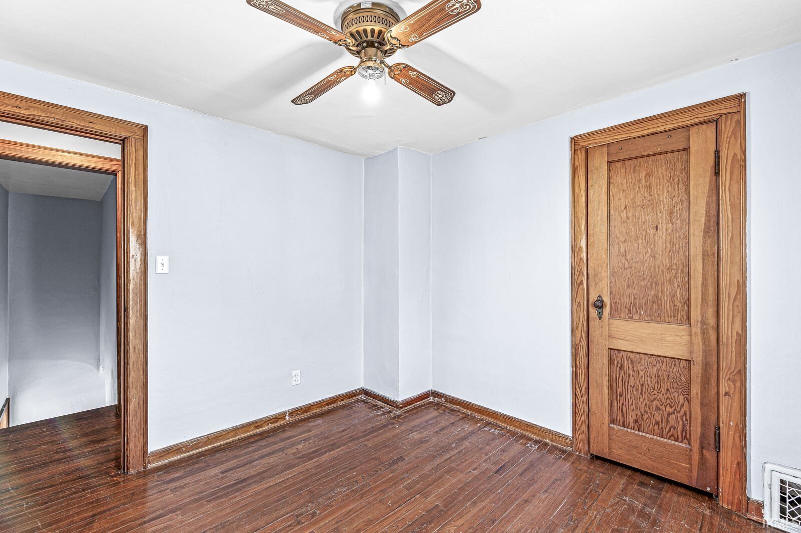 2413 Fredrickson Street