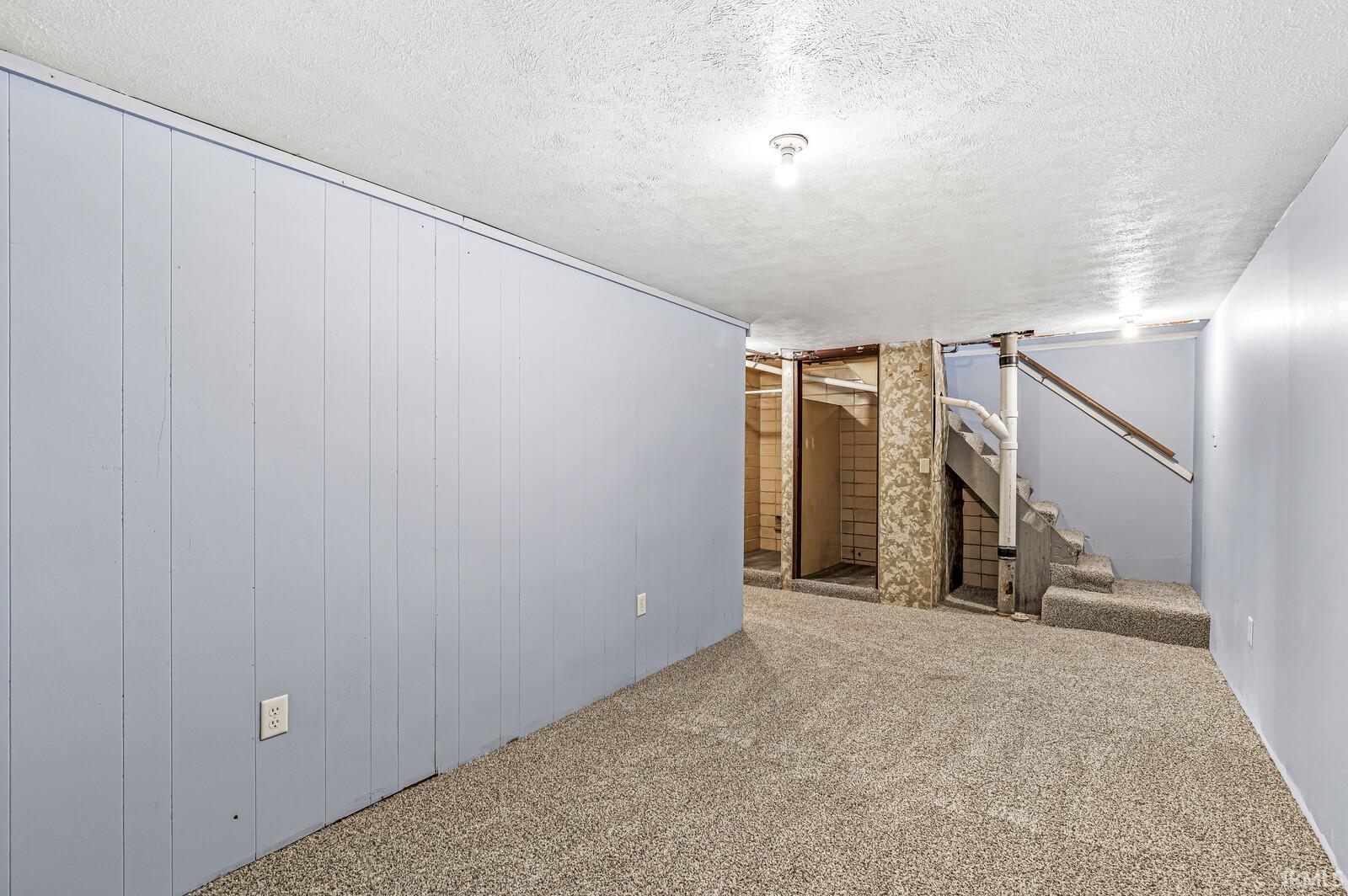 2413 Fredrickson Street