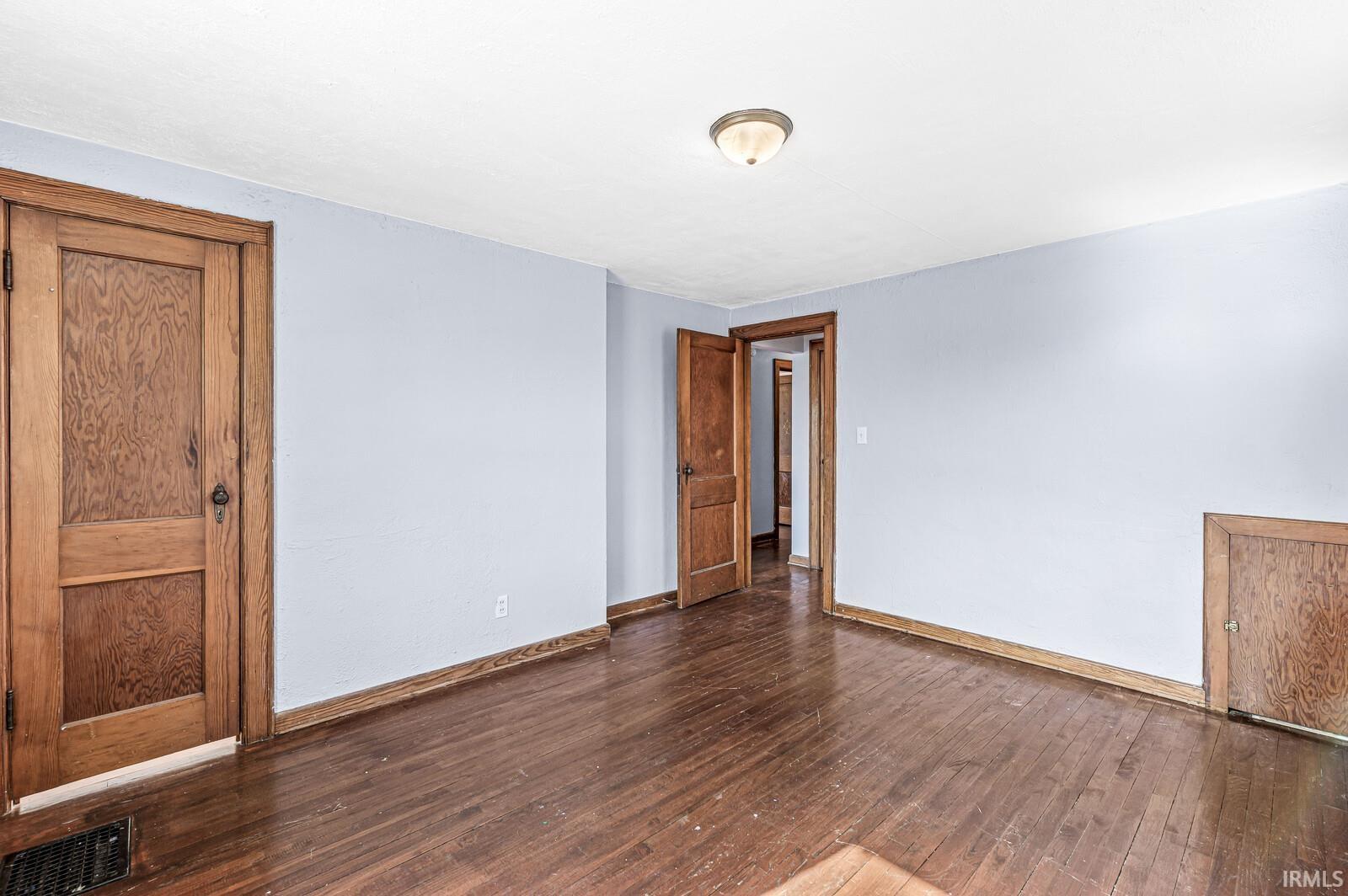 2413 Fredrickson Street