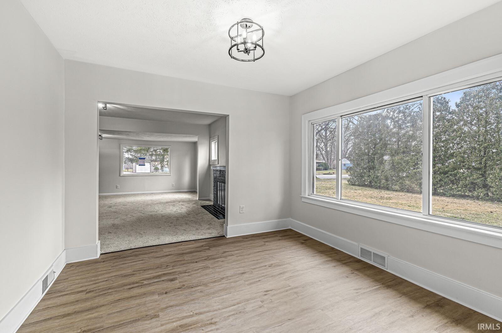 1746 E Beardsley Avenue