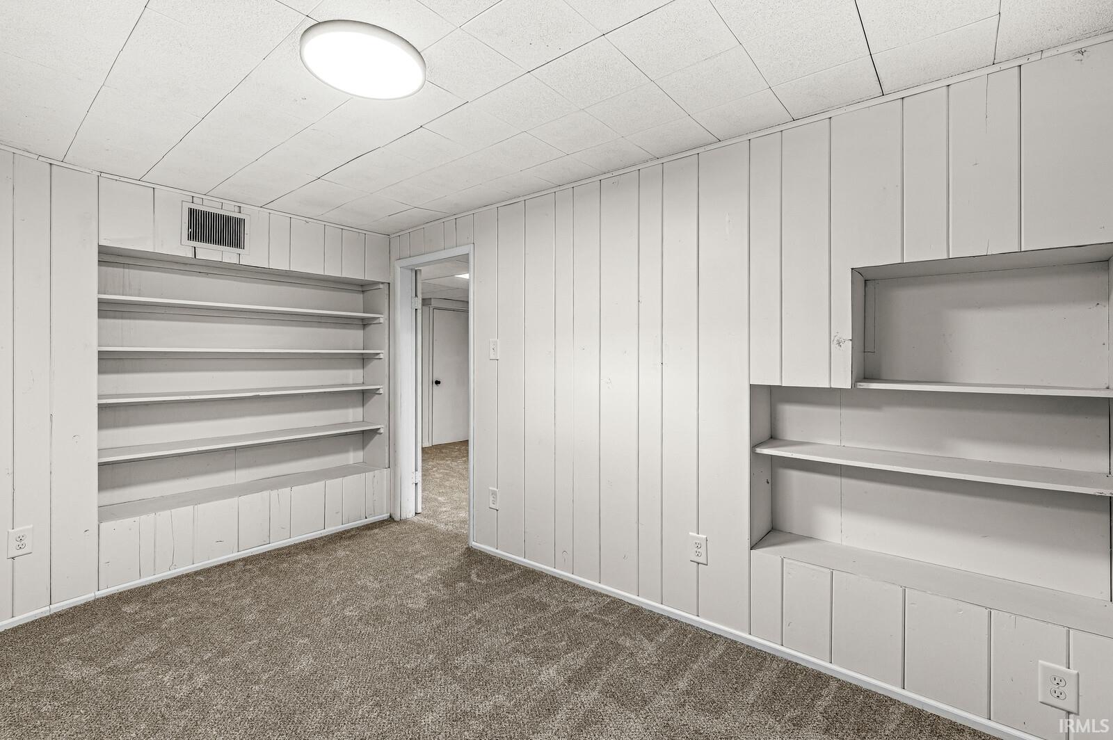 1746 E Beardsley Avenue